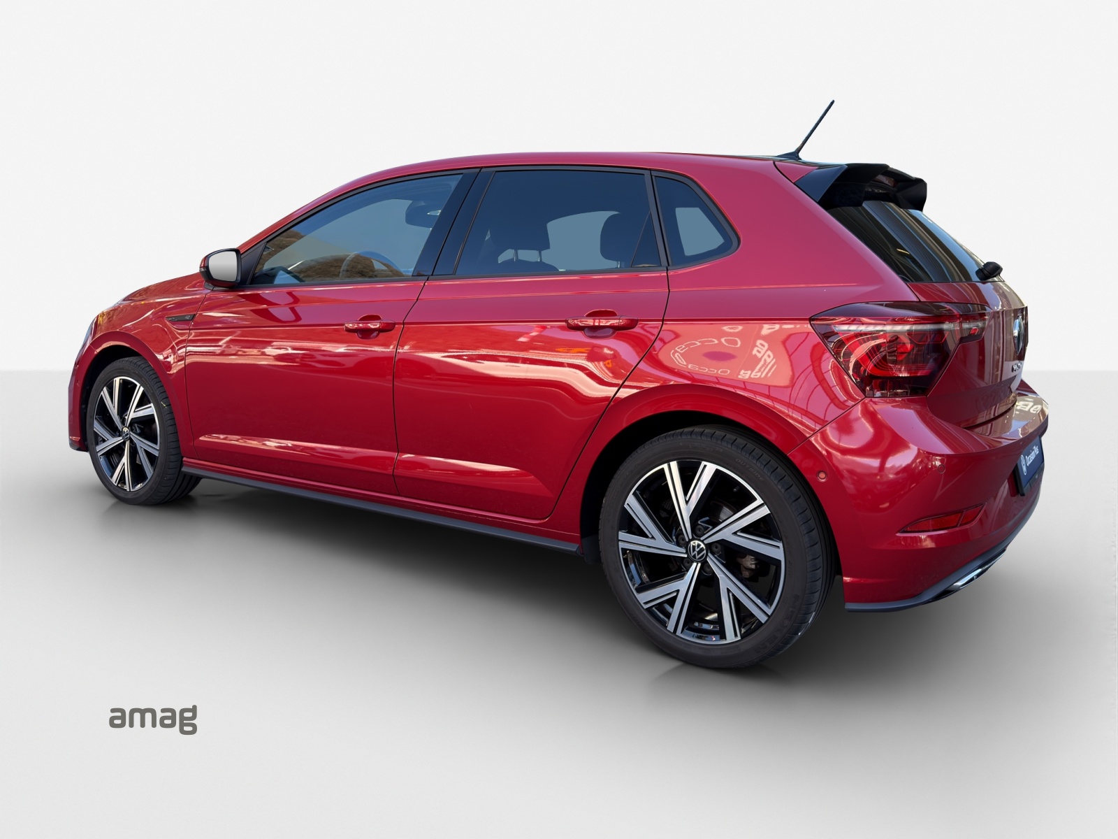 VW Polo 1.0 TSI R-Line DSG-image-2
