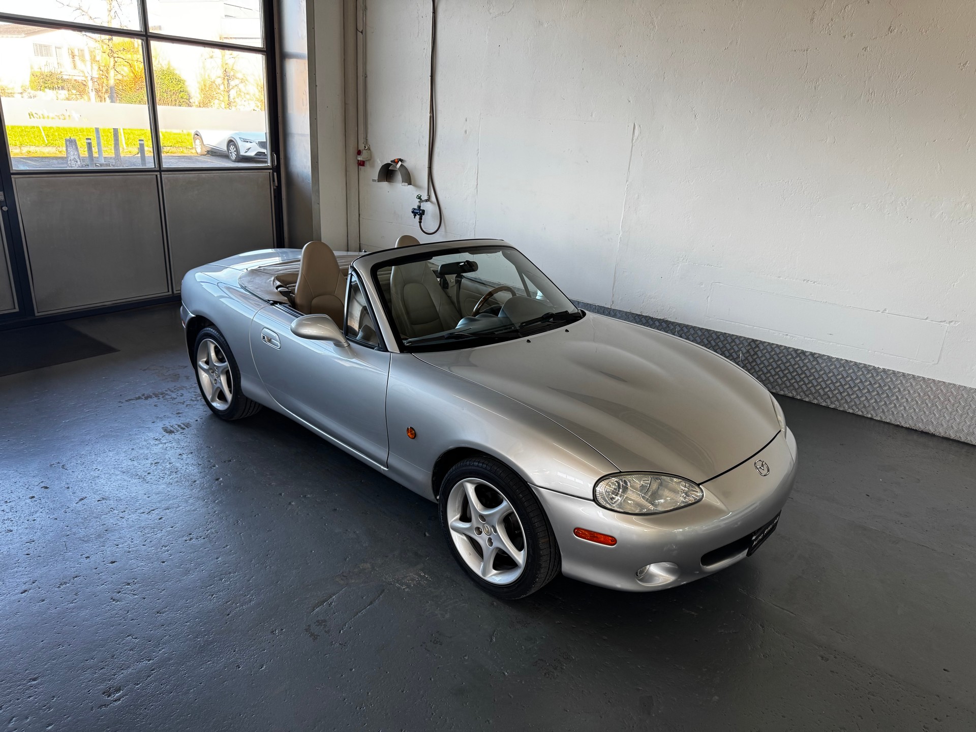 MAZDA MX-5 1.6i-16 Exclusive Youngster-image-1