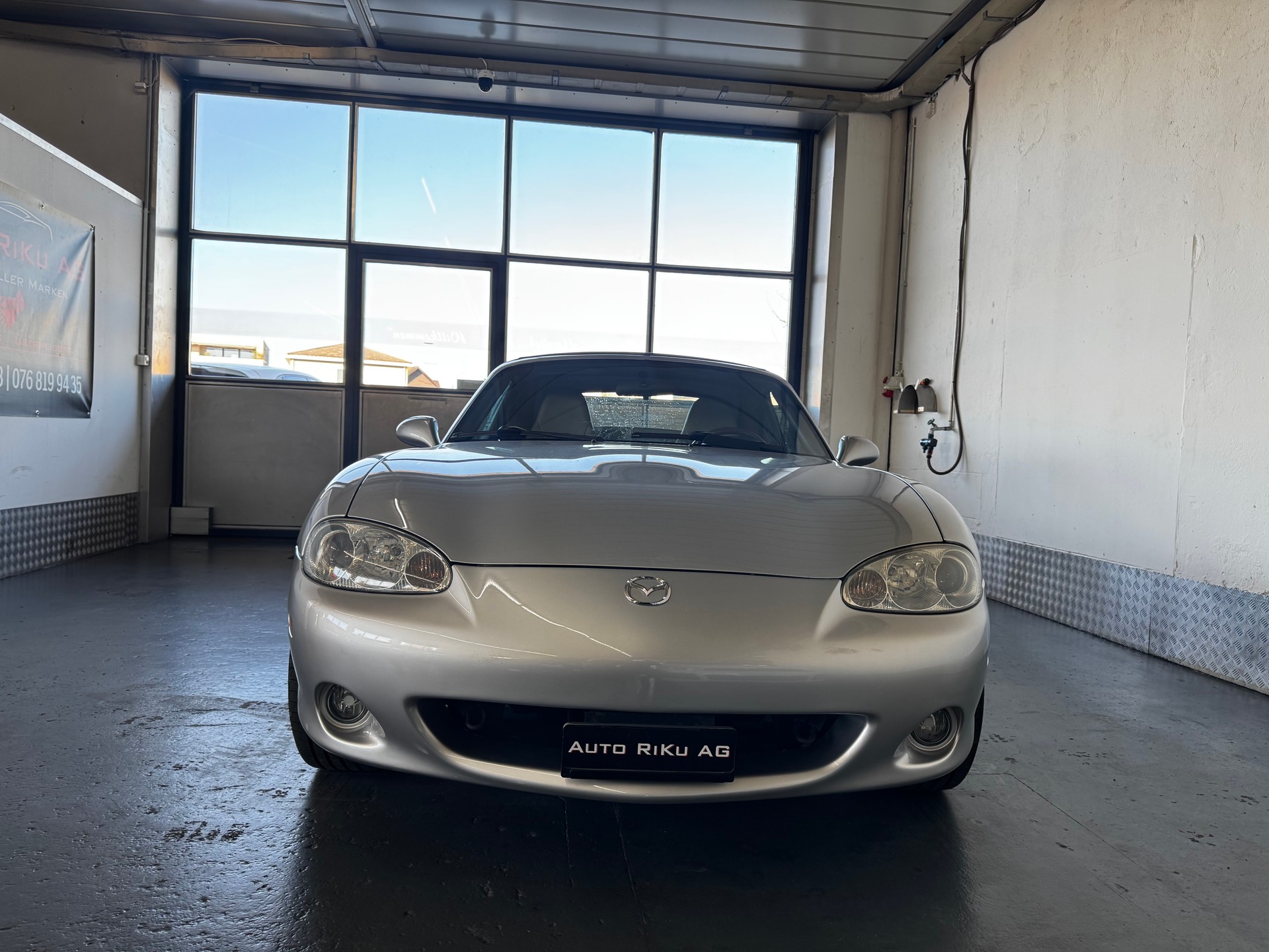 MAZDA MX-5 1.6i-16 Exclusive Youngster-image-6