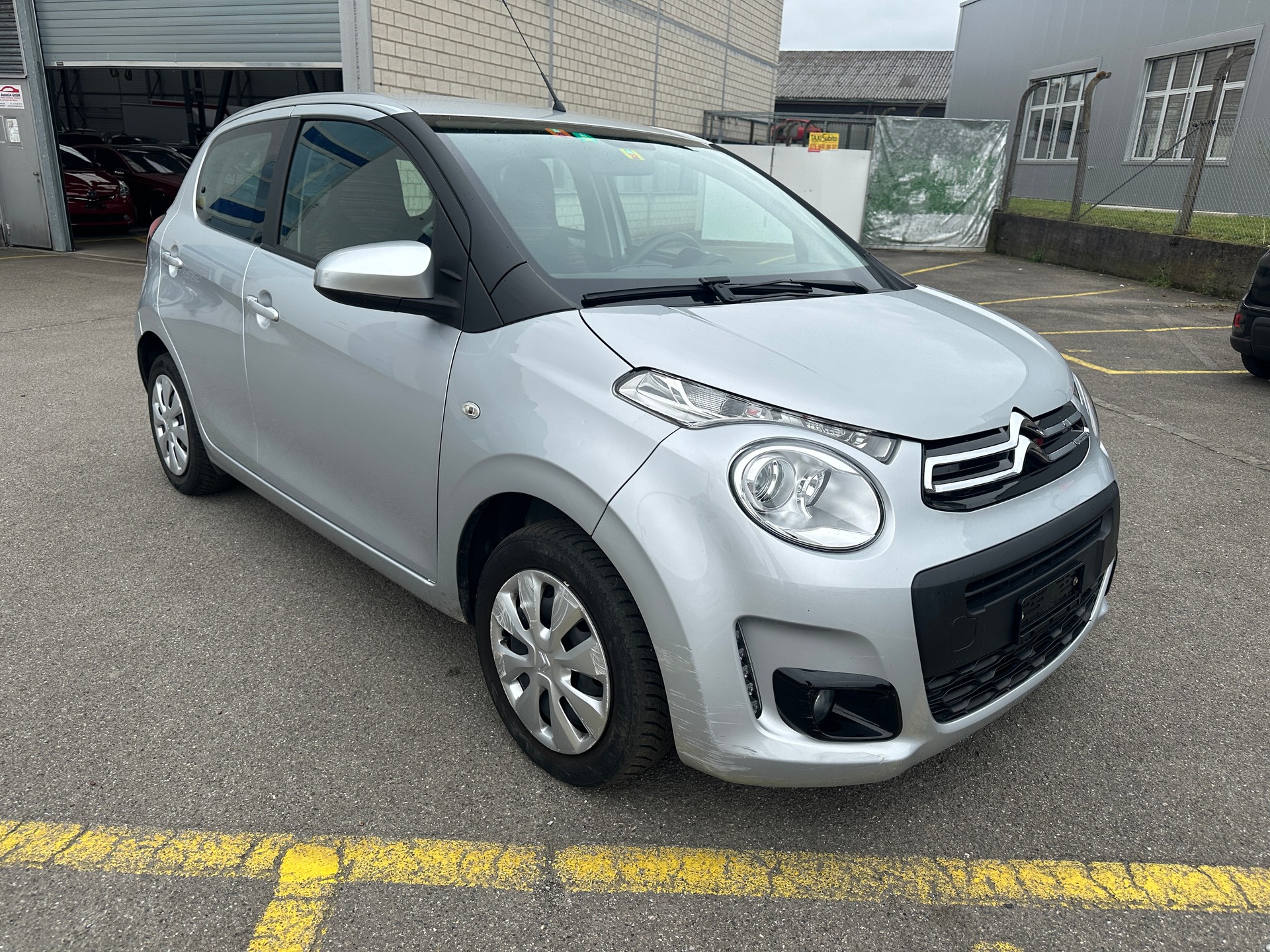 CITROEN C1 1.0 VTi Feel S&S-image-1