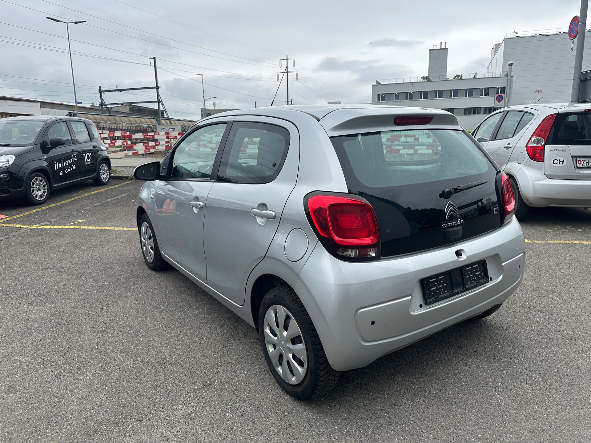 CITROEN C1 1.0 VTi Feel S&S-image-3