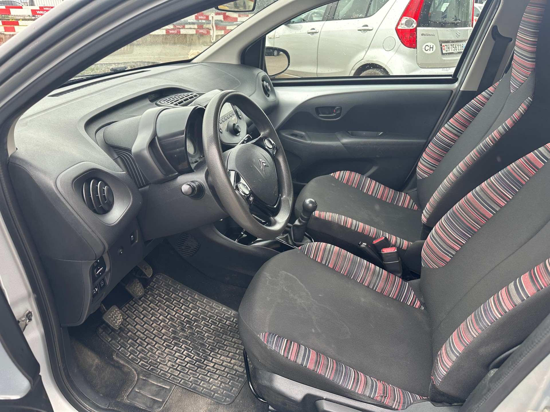 CITROEN C1 1.0 VTi Feel S&S-image-7