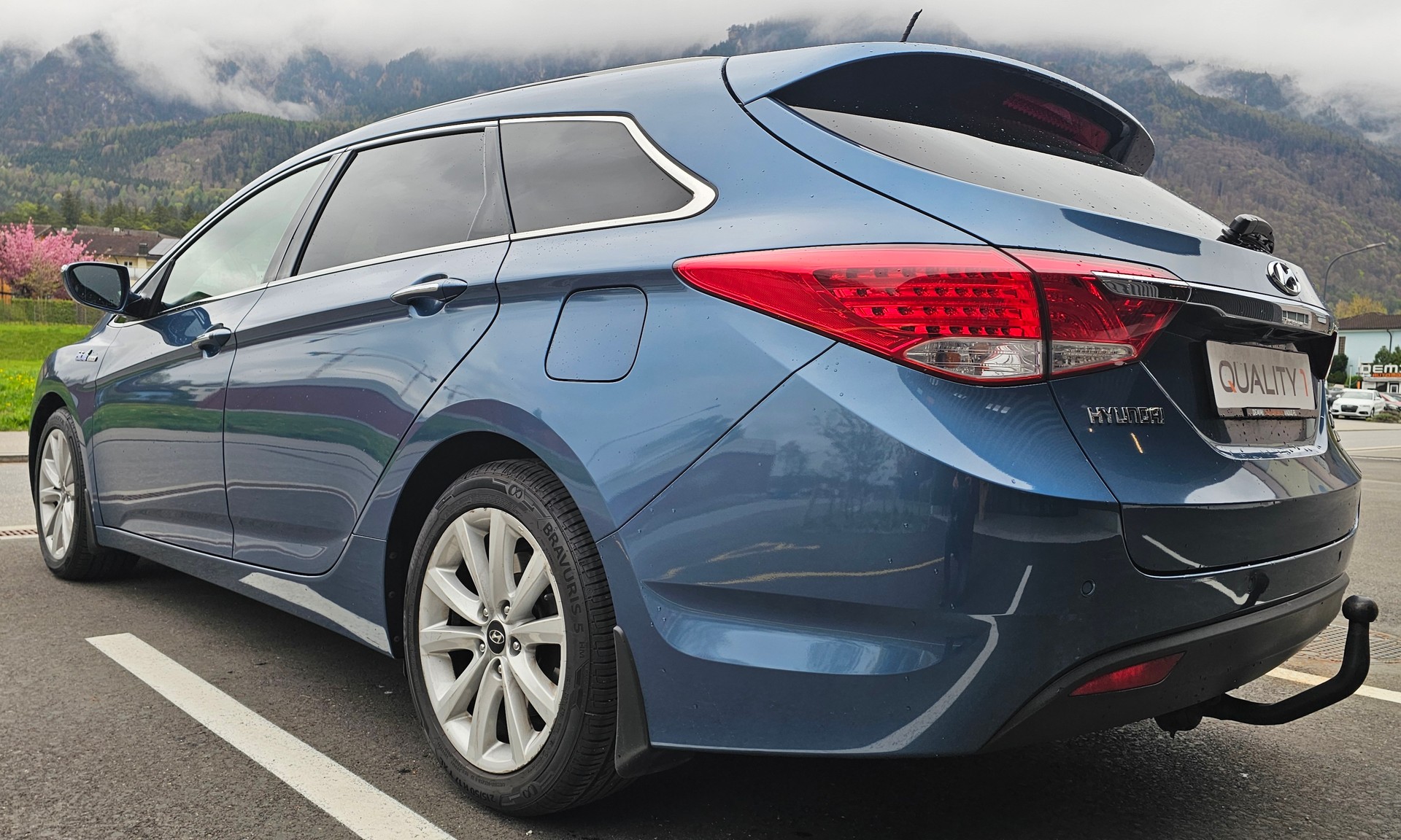 HYUNDAI i40 Wagon 1.7 CRDI Style-image-2