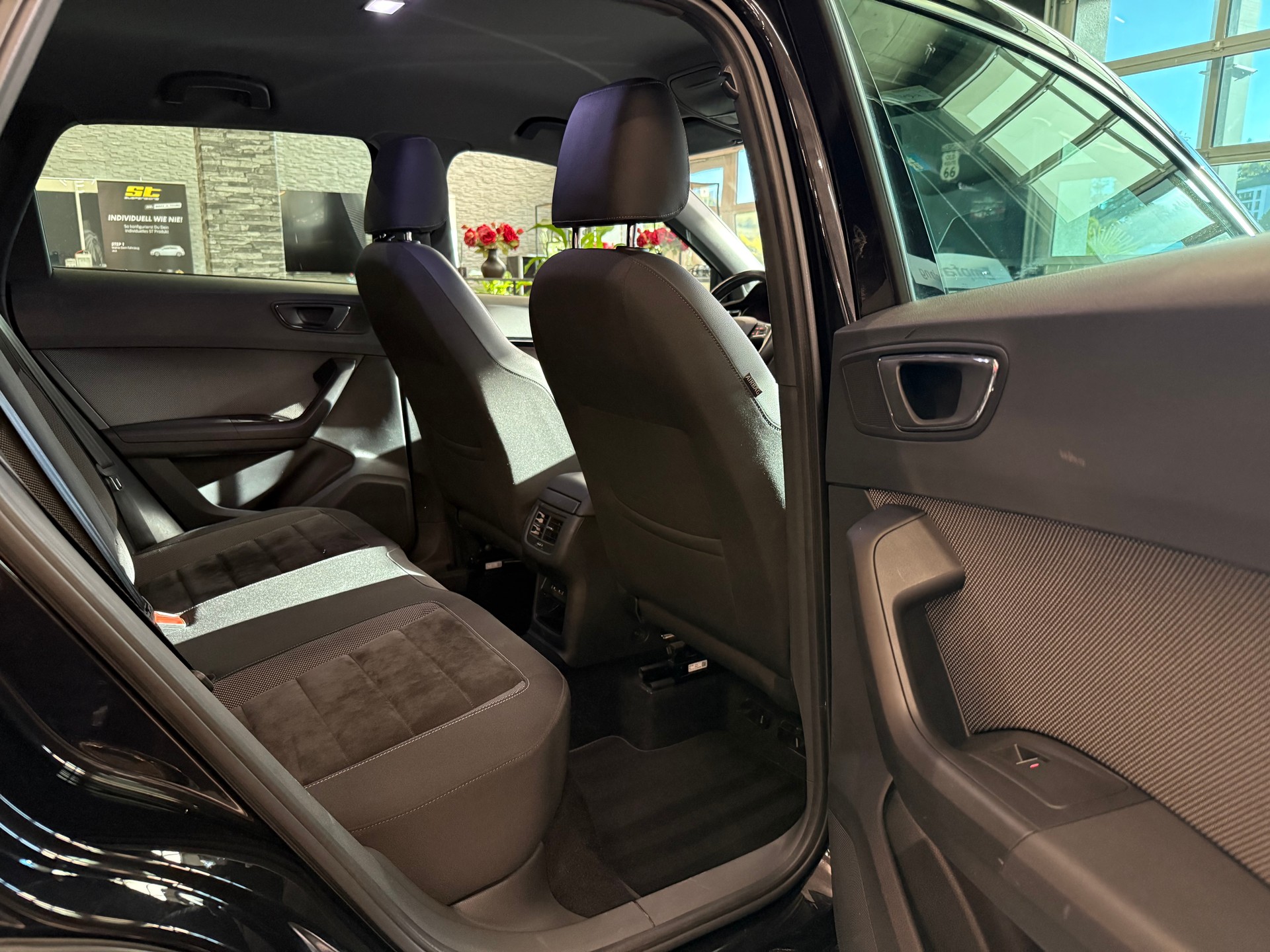 SEAT Ateca 2.0 TDI CR Xcellence DSG-image-11