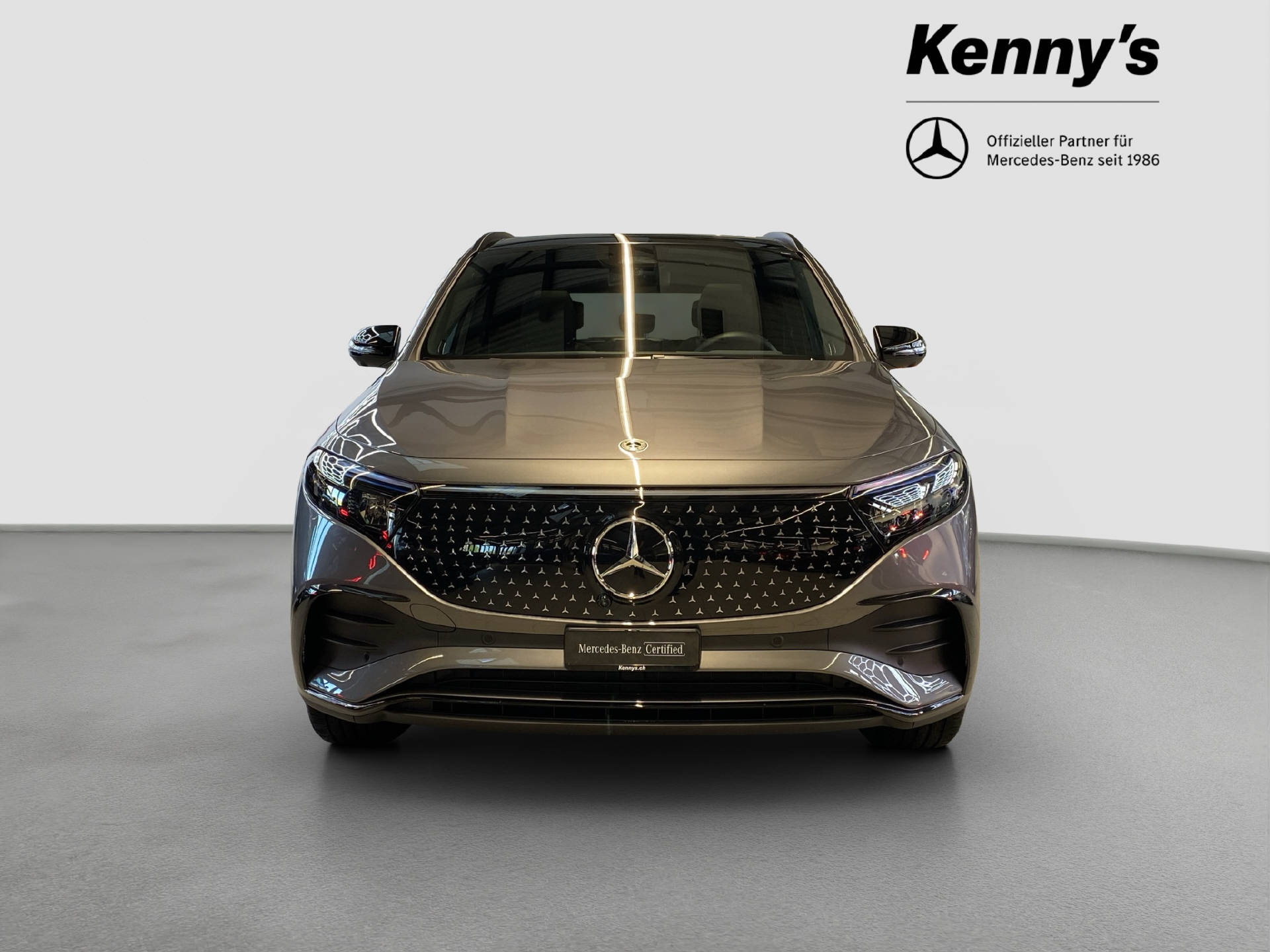 MERCEDES-BENZ EQA 350 Swiss Star AMG Line 4MATIC-image-1