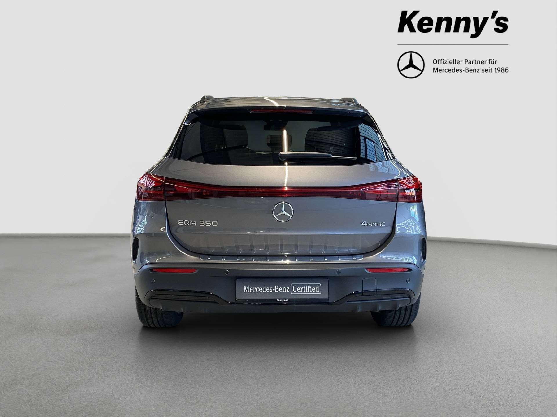 MERCEDES-BENZ EQA 350 Swiss Star AMG Line 4MATIC-image-4