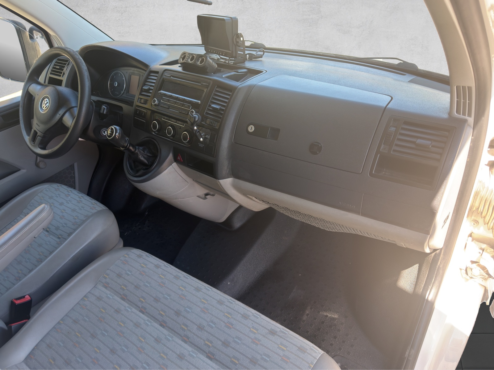 VW VW T5 Basis Alkoven Aufbau-image-14