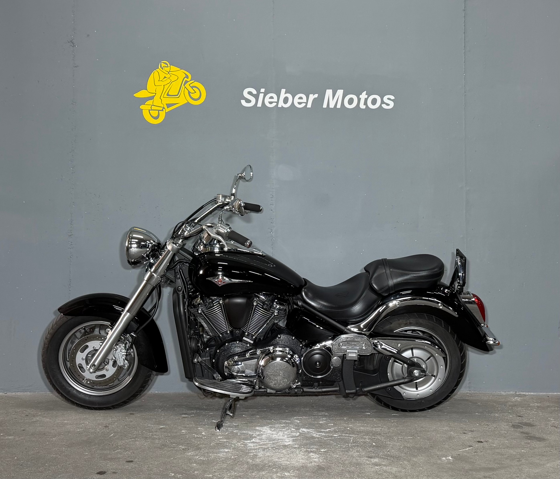 KAWASAKI VN 2000 Classic-showroom-element-2