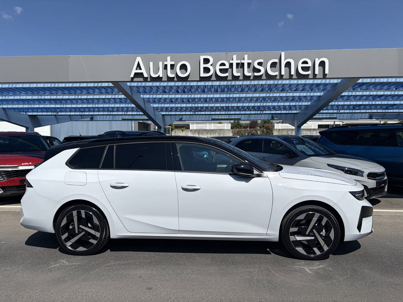 OPEL Astra-e Sports Tourer Ultimate-image-4