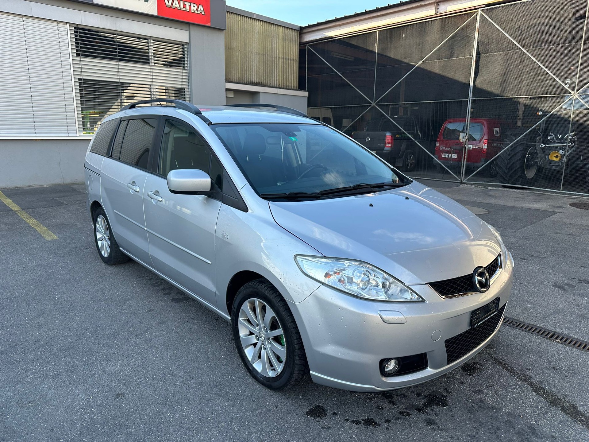 MAZDA 5 2.0d 16V Confort-image-1