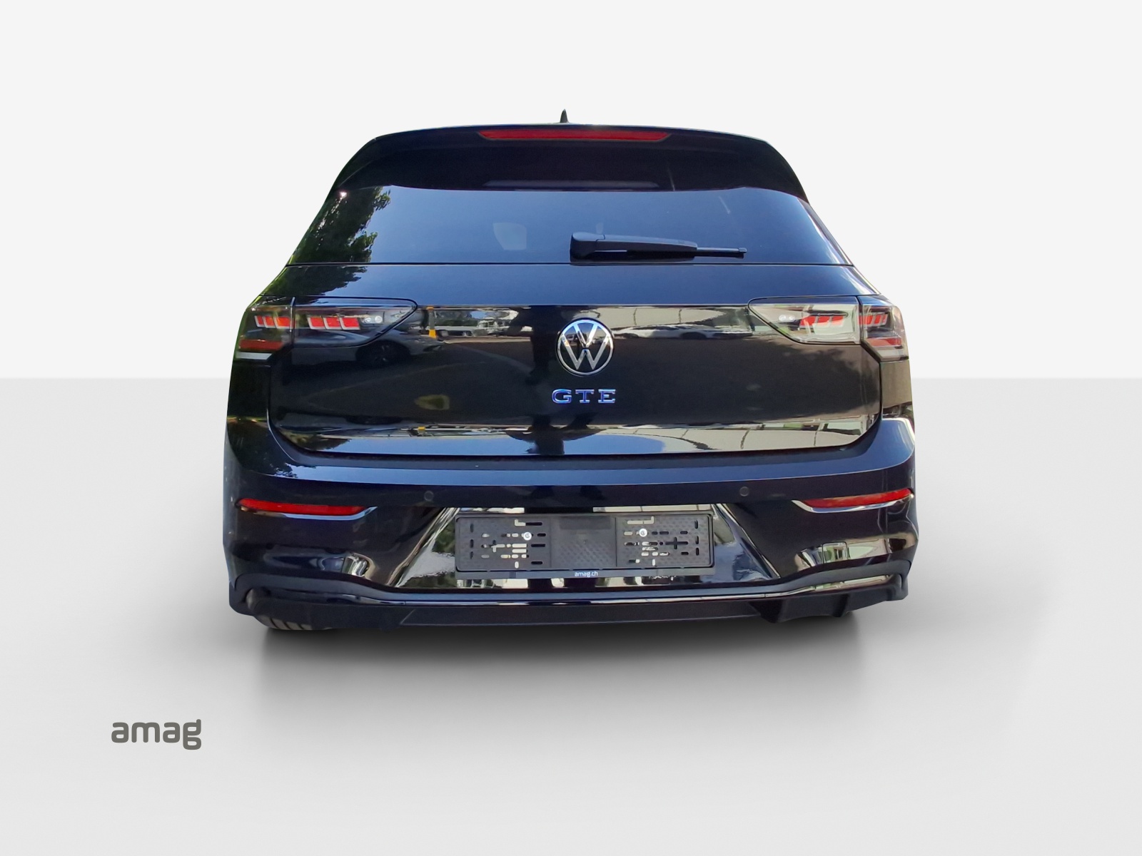VW Golf 1.5 TSI PHEV GTE-image-3