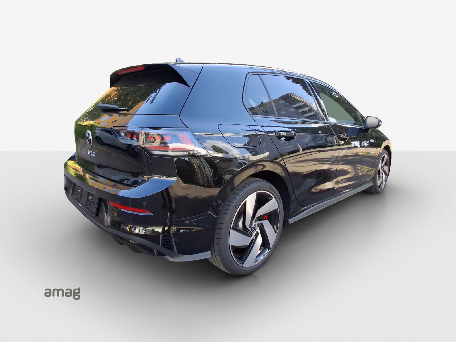 VW Golf 1.5 TSI PHEV GTE-image-4