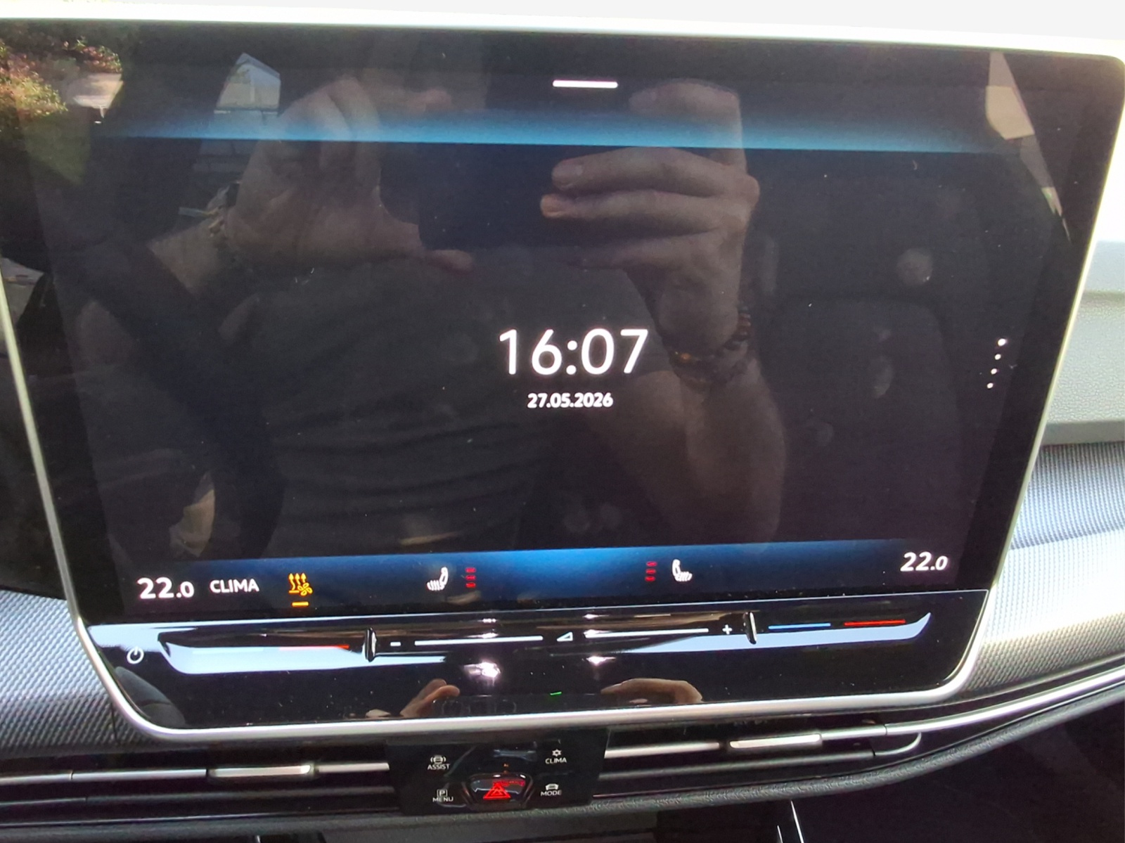 VW Golf 1.5 TSI PHEV GTE-image-8