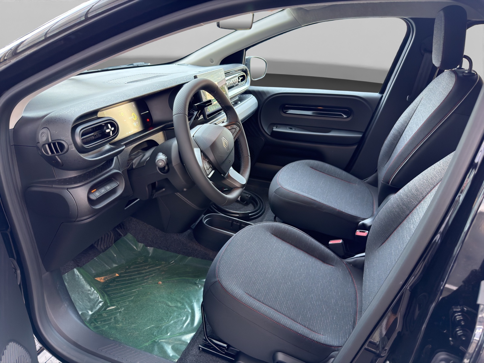 RENAULT Twingo E-Tech Urban Range techno-image-6