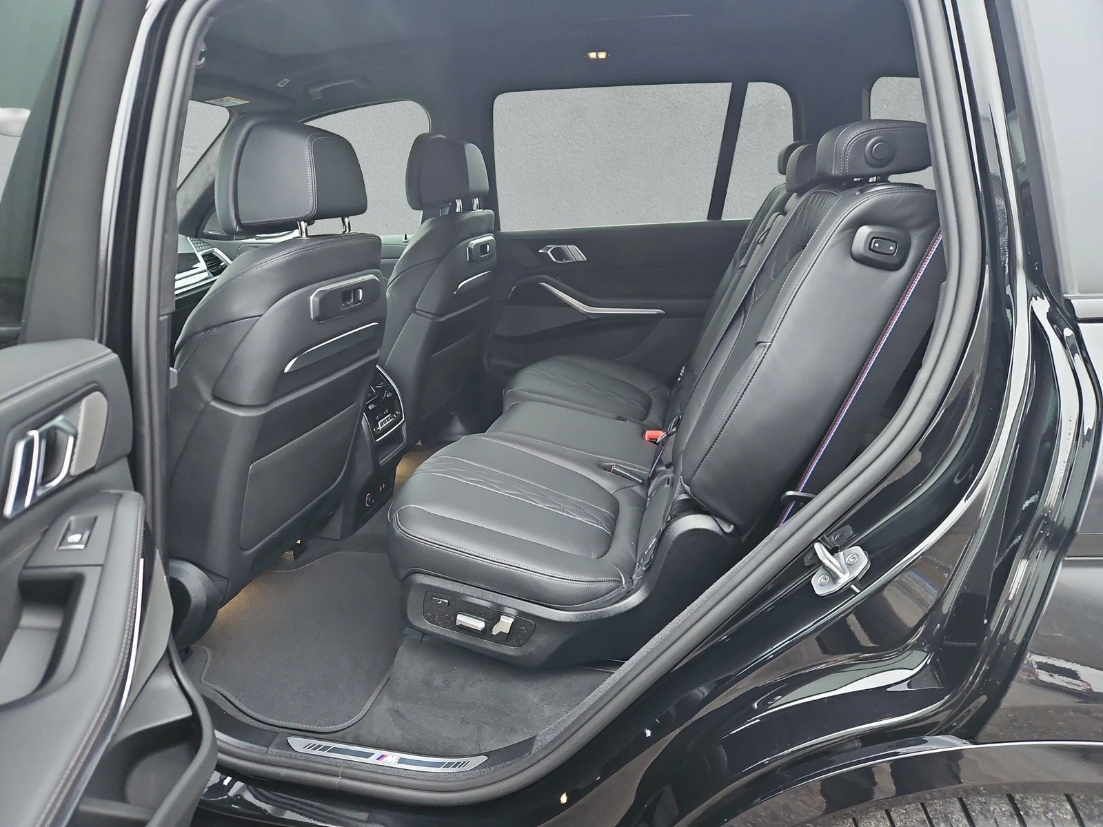BMW X7 xDrive 48V 40d M Sport Pro Steptronic-image-11
