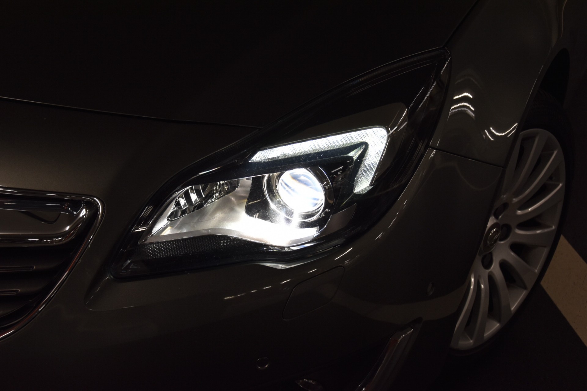 OPEL Insignia Sports Tourer 2.0 CDTI Cosmo 4WD Aut.-showroom-element-1