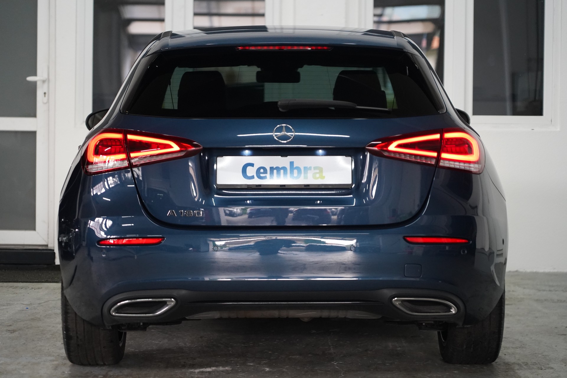 MERCEDES-BENZ A 180 Night Star 7G-DCT-image-6