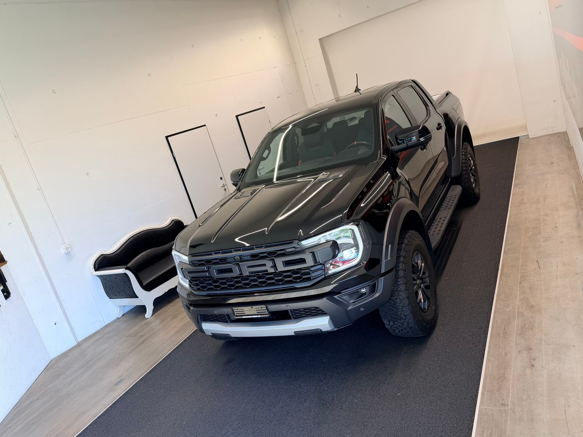 FORD Ranger Raptor 3.0 Eco Boost 4x4 A-showroom-element-2