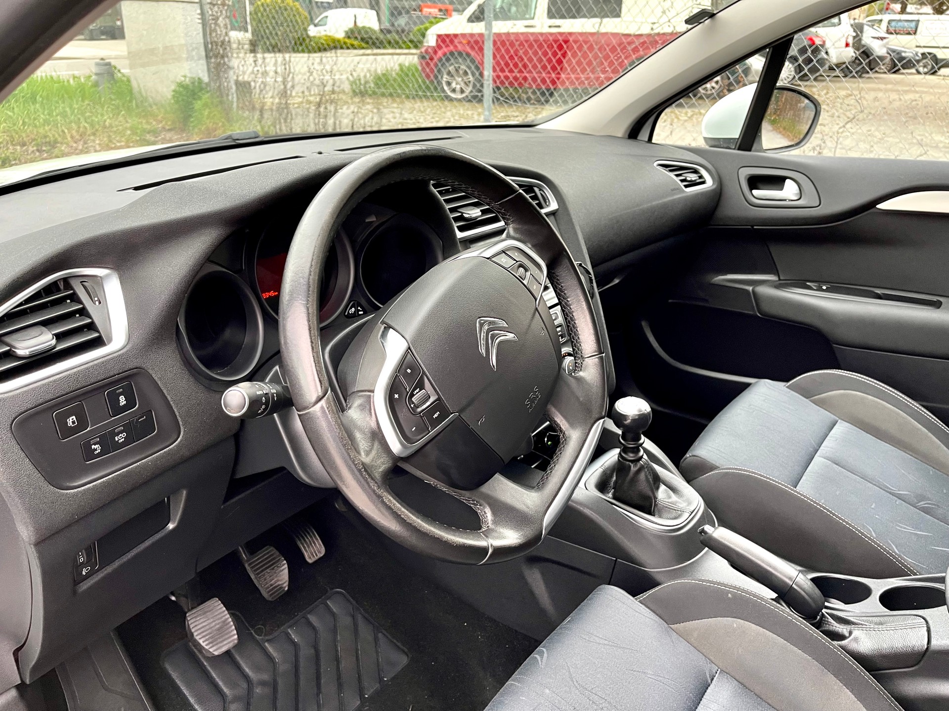 CITROEN C4 Berline 1.2 THP Exclusive-image-12
