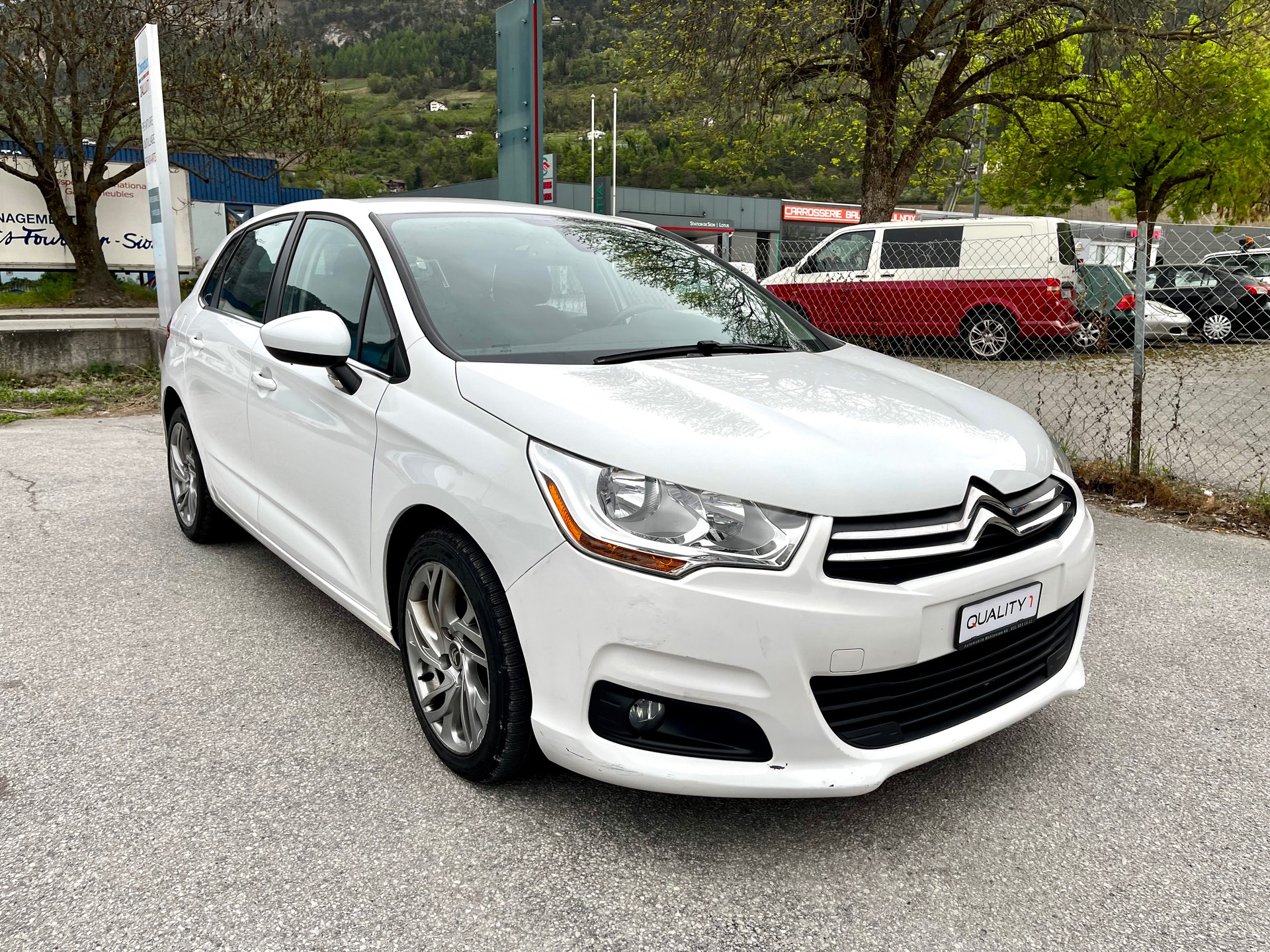 CITROEN C4 Berline 1.2 THP Exclusive-image-22