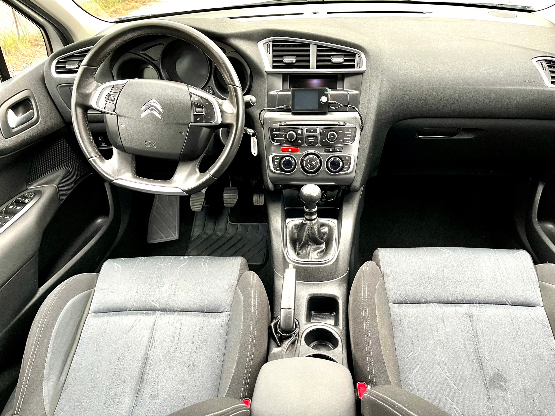 CITROEN C4 Berline 1.2 THP Exclusive-showroom-element-1