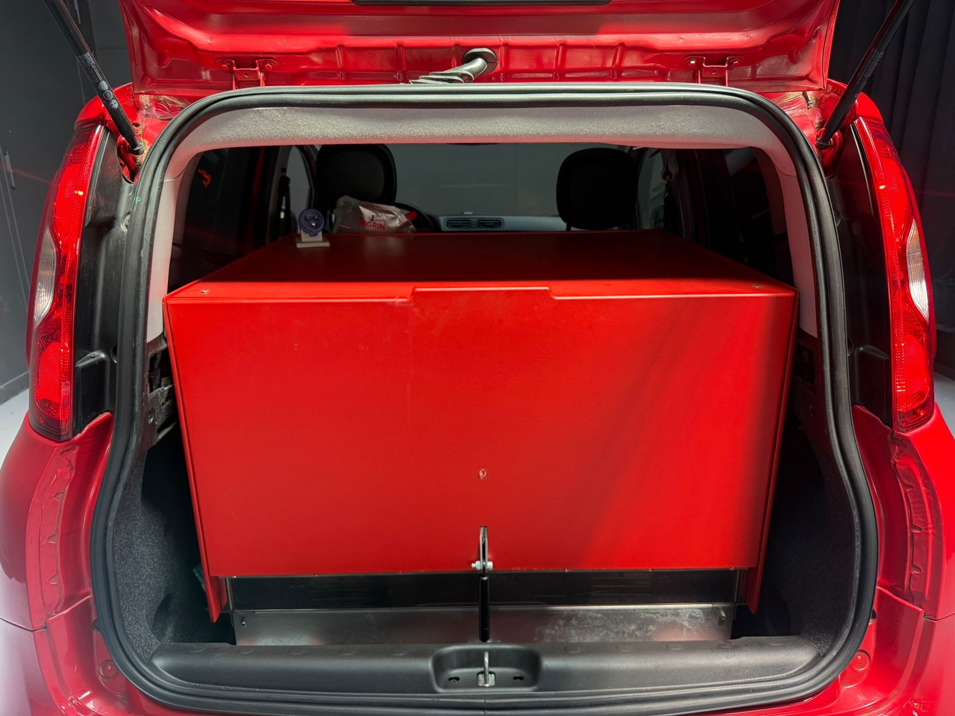 FIAT Panda 1.2 Lounge mit Pizzaofen integriert-image-7