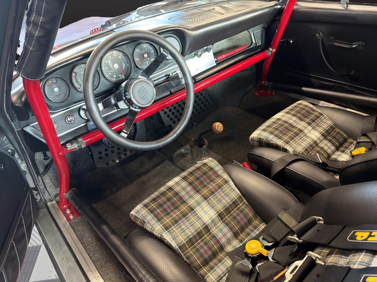 PORSCHE T-image-8
