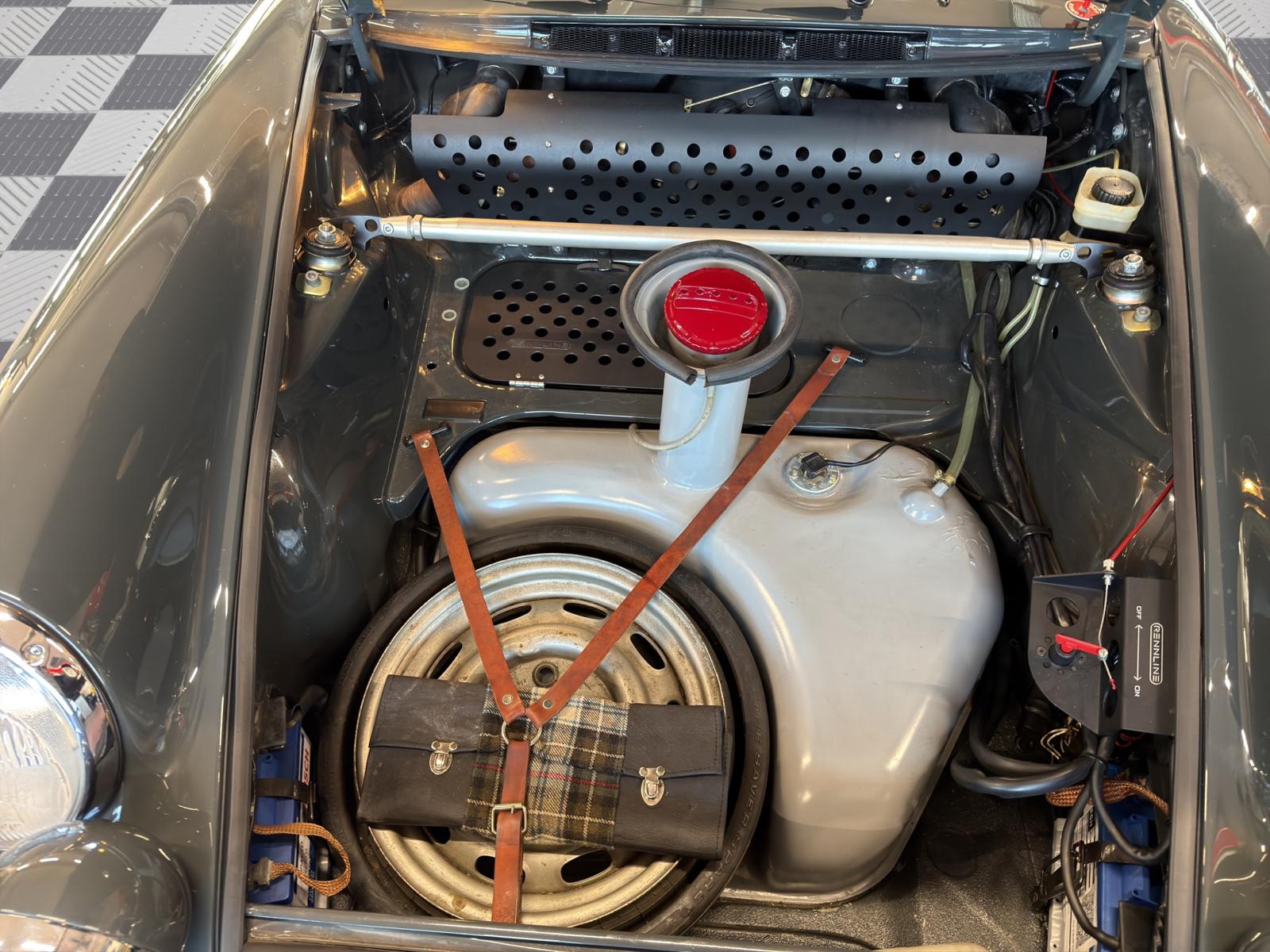 PORSCHE T-image-14