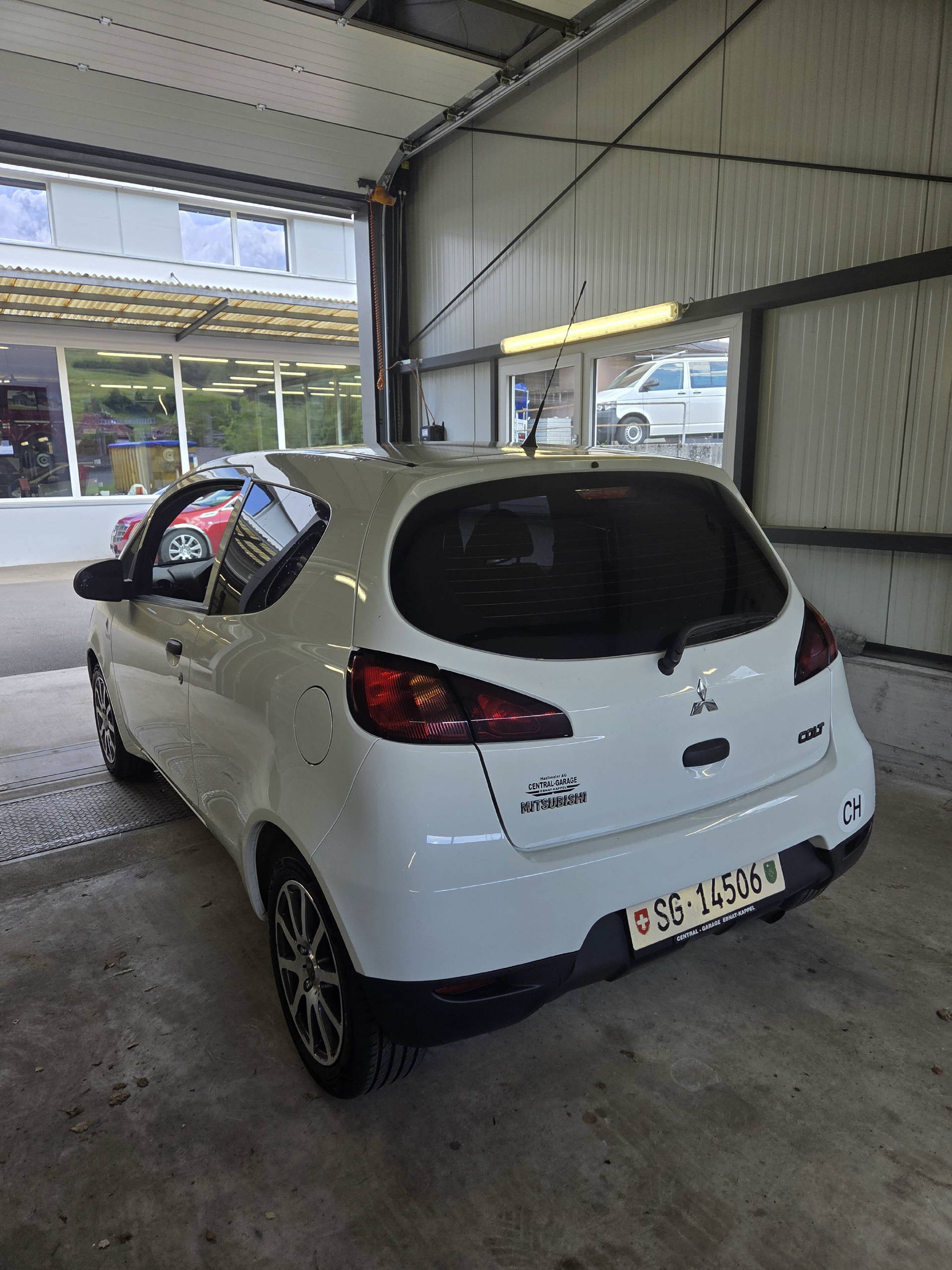 MITSUBISHI Colt 1.1 12V Super Jubilé-image-2