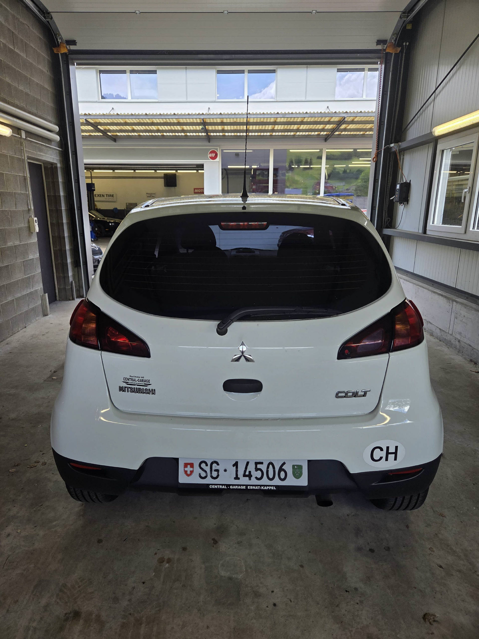 MITSUBISHI Colt 1.1 12V Super Jubilé-image-3
