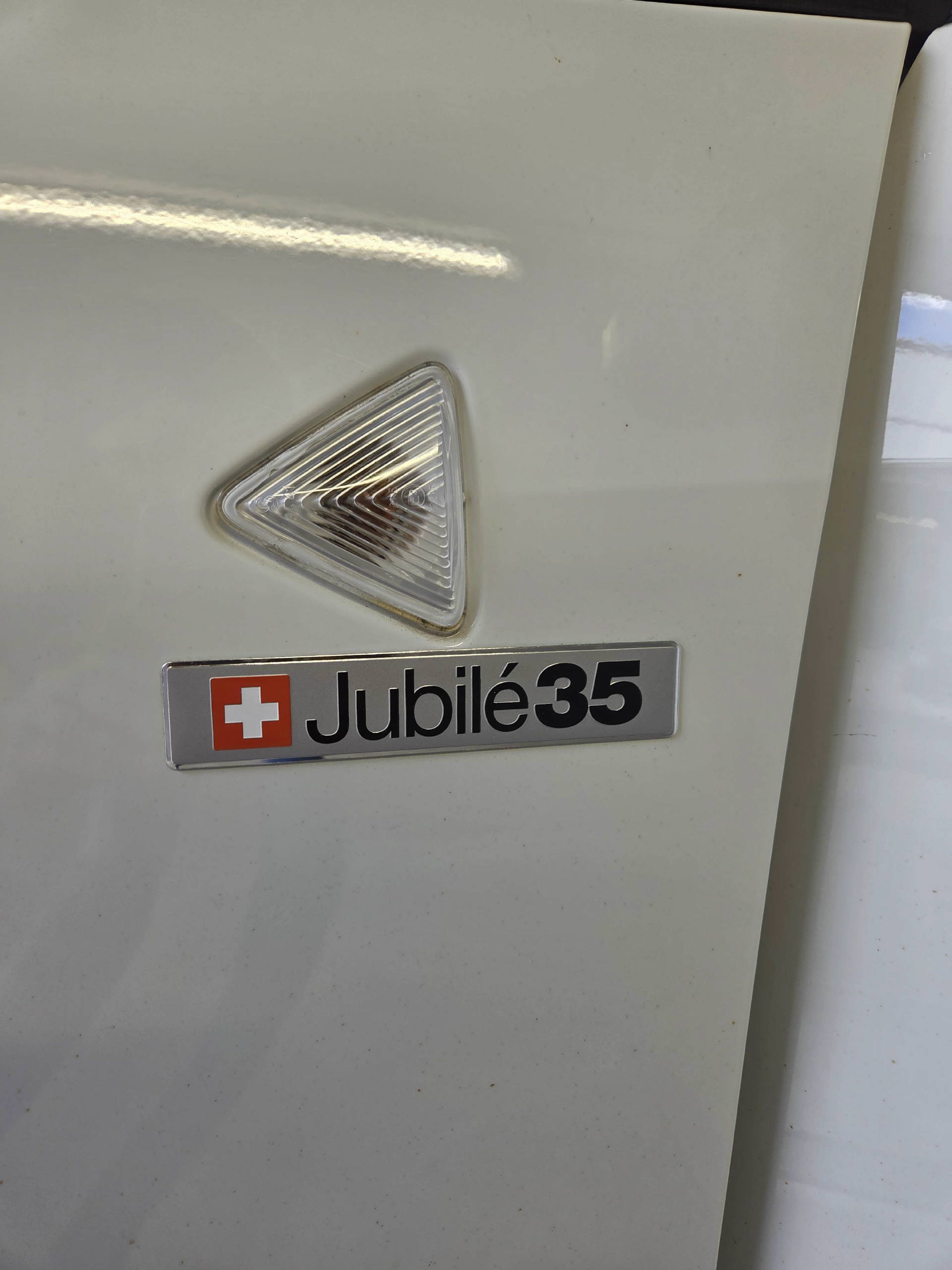 MITSUBISHI Colt 1.1 12V Super Jubilé-image-12