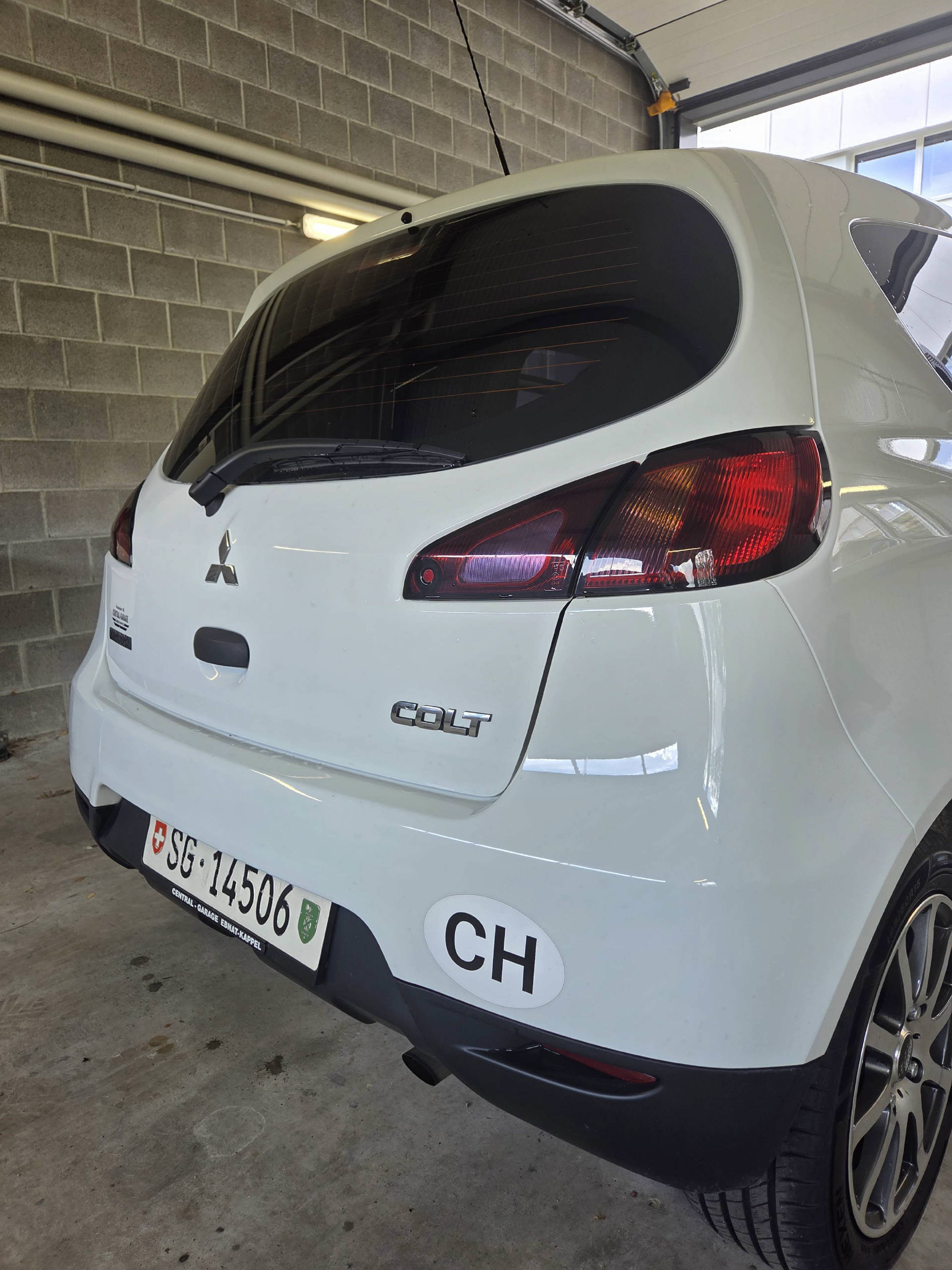 MITSUBISHI Colt 1.1 12V Super Jubilé-image-14