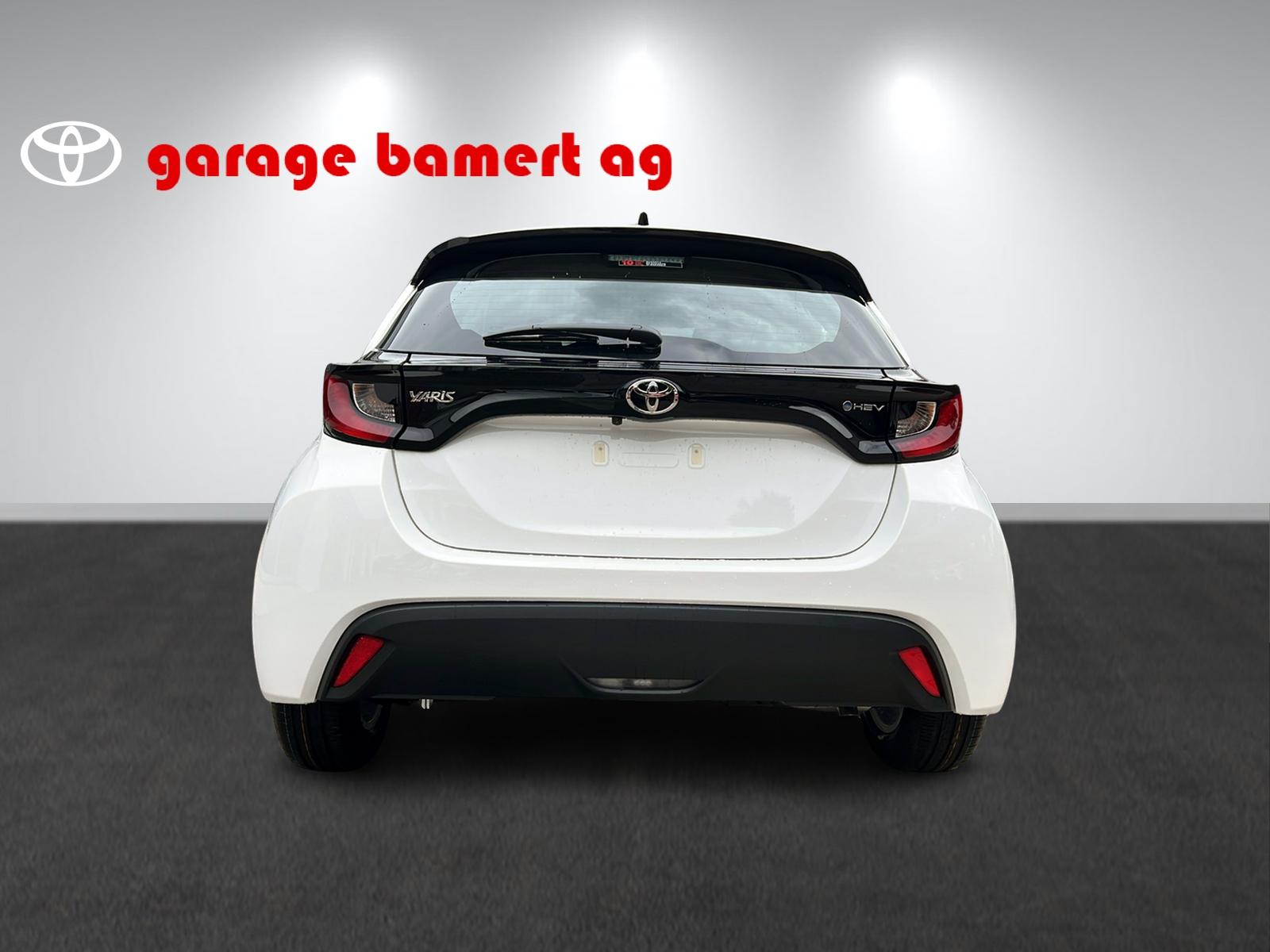 TOYOTA Yaris 1.5 VVT-i HSD Comfort-image-4