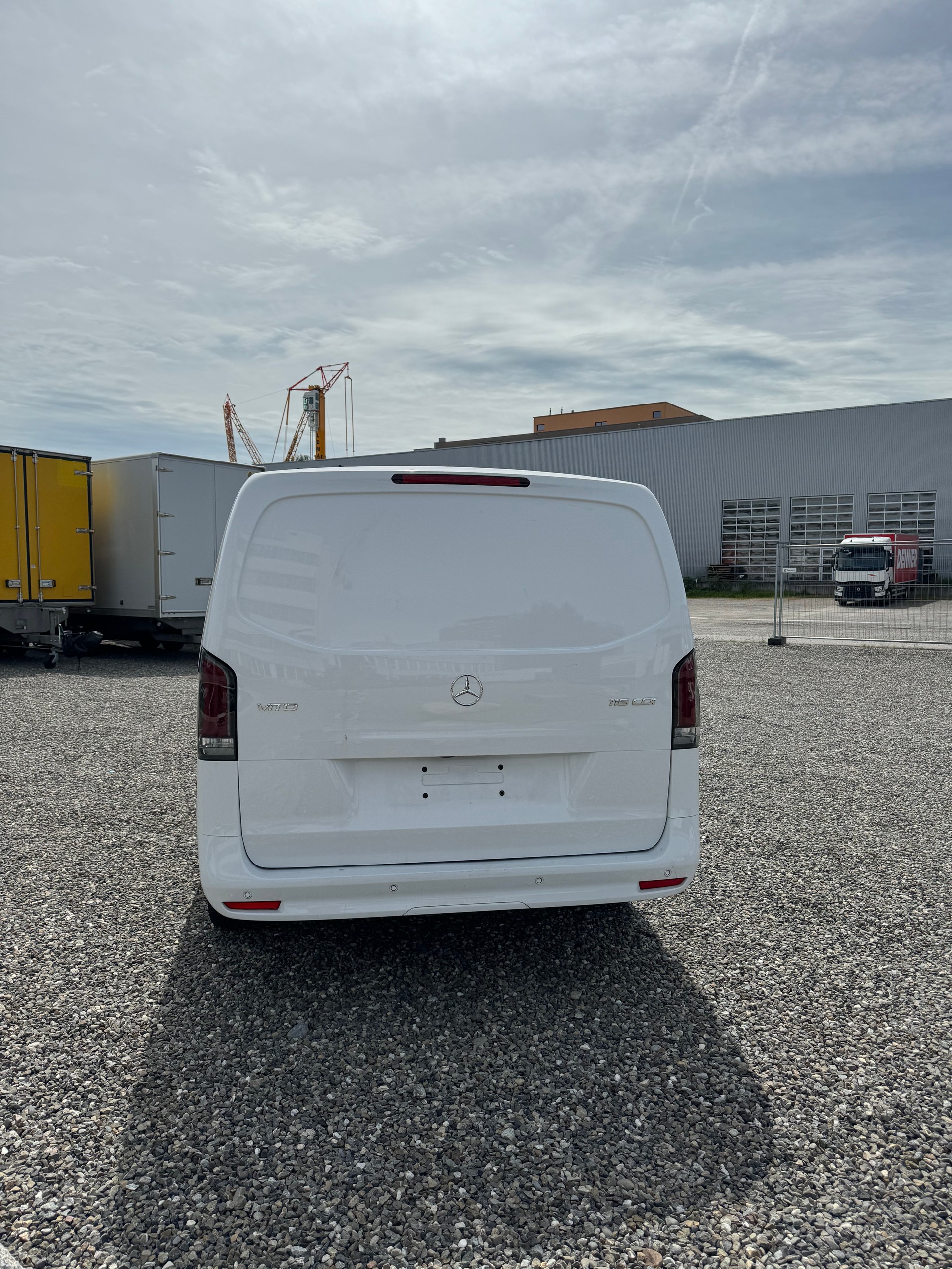 MERCEDES-BENZ Vito 116 CDI Extralang Pro 9G-Tronic-image-2