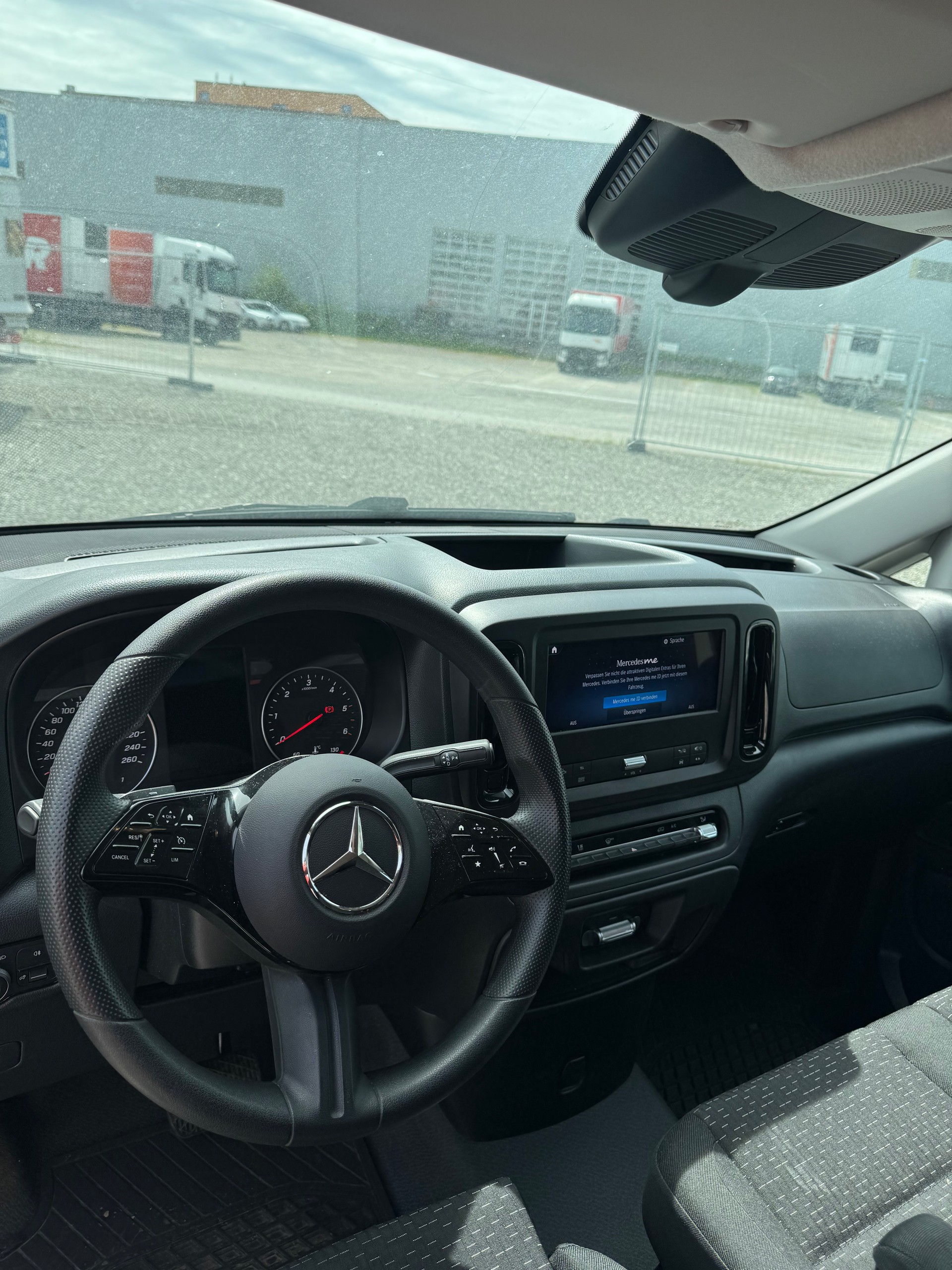 MERCEDES-BENZ Vito 116 CDI Extralang Pro 9G-Tronic-image-9