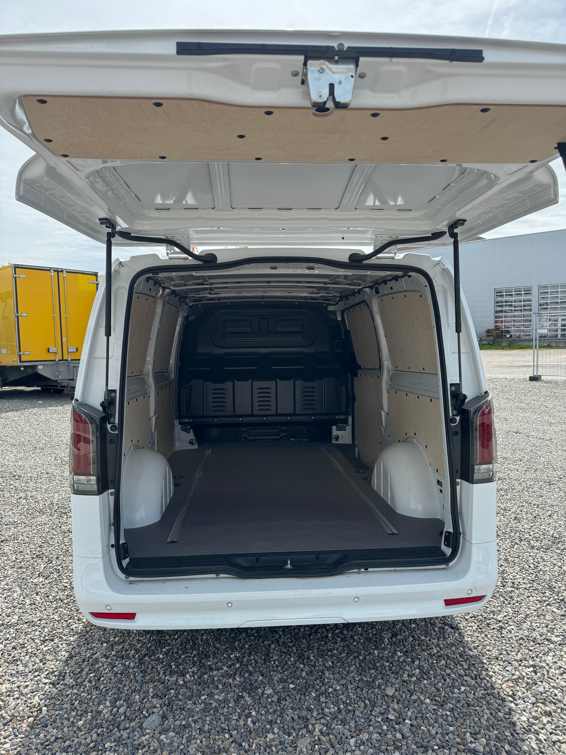 MERCEDES-BENZ Vito 116 CDI Extralang Pro 9G-Tronic-image-3