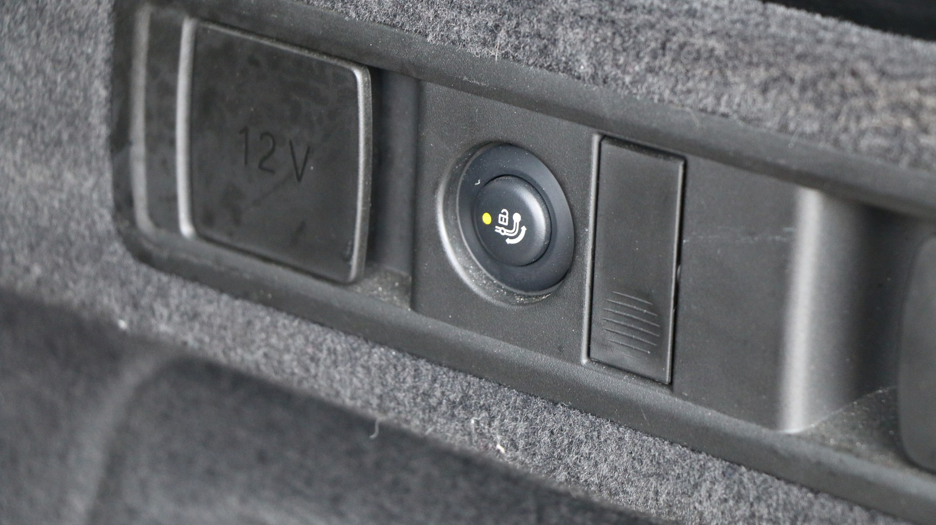 BMW X5 xDrive M50i-image-33