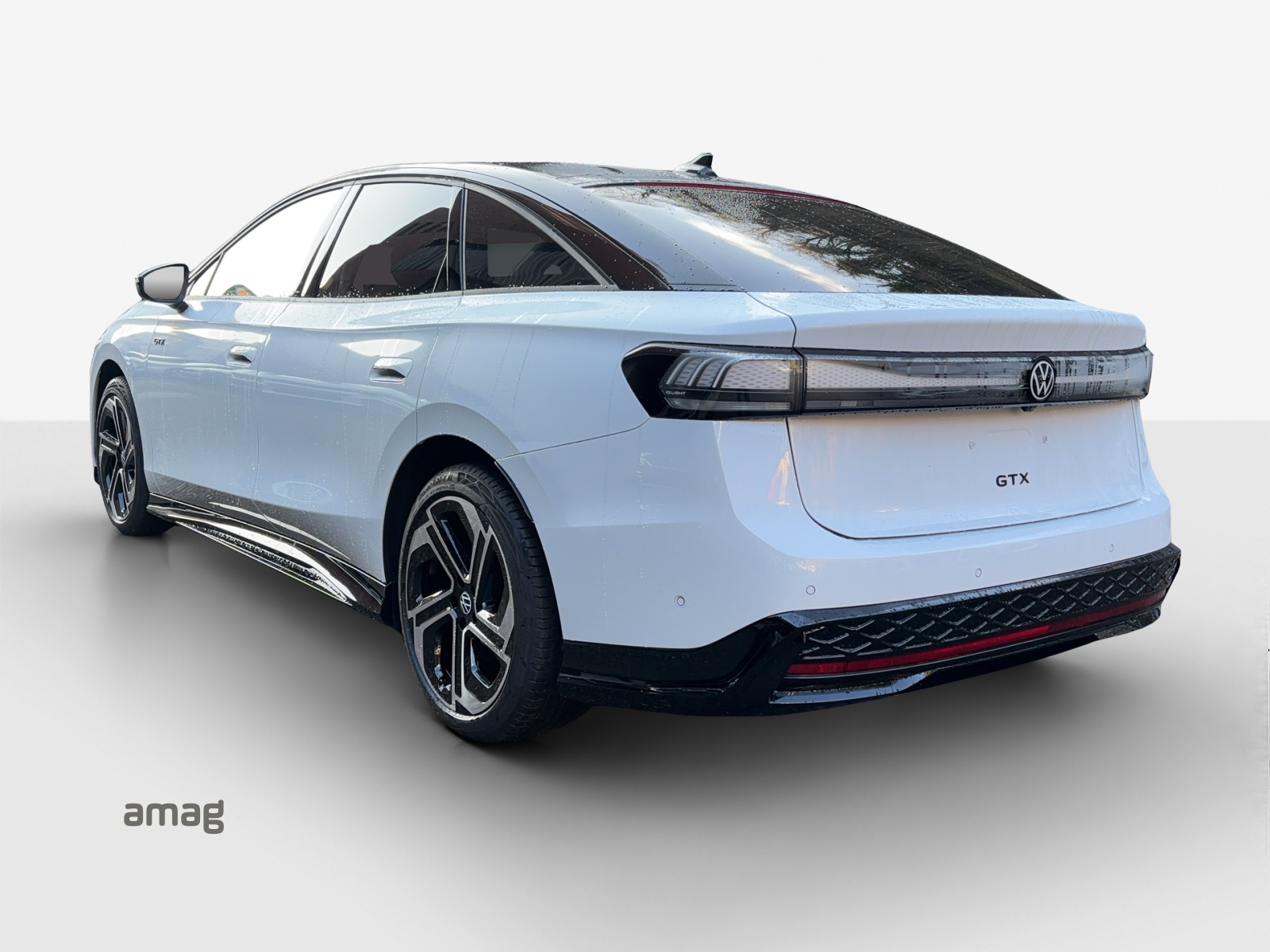 VW ID.7 GTX 86kWh GTX 4 Motion-image-2