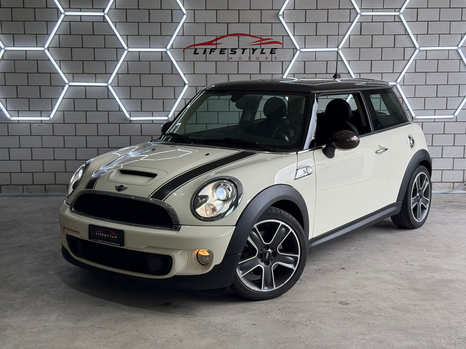 MINI Cooper S-image-0