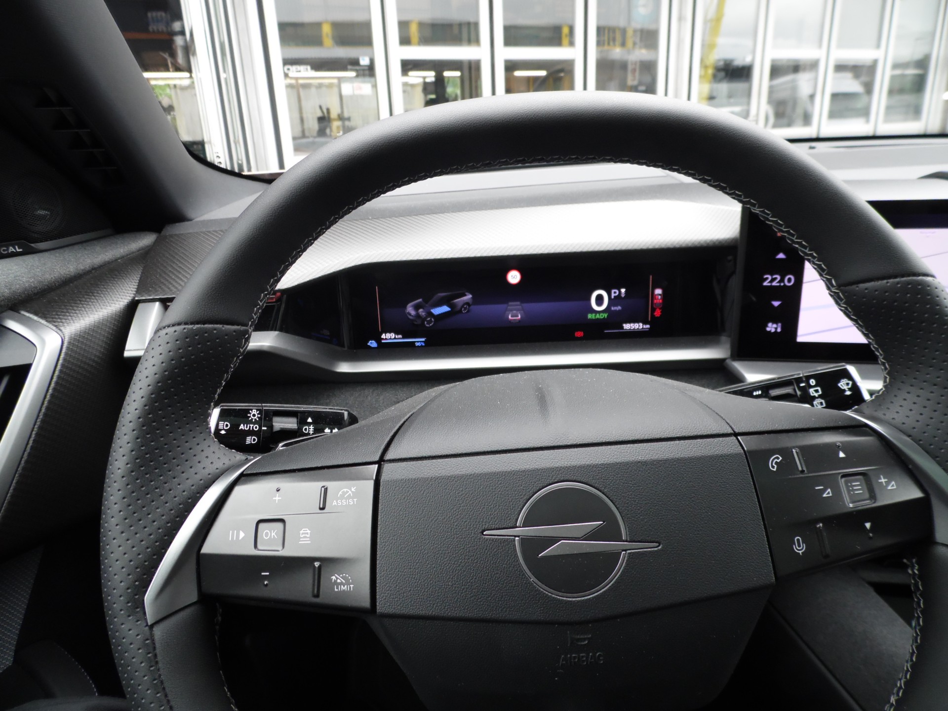 OPEL Grandland Elektro 73kWh GS-image-8
