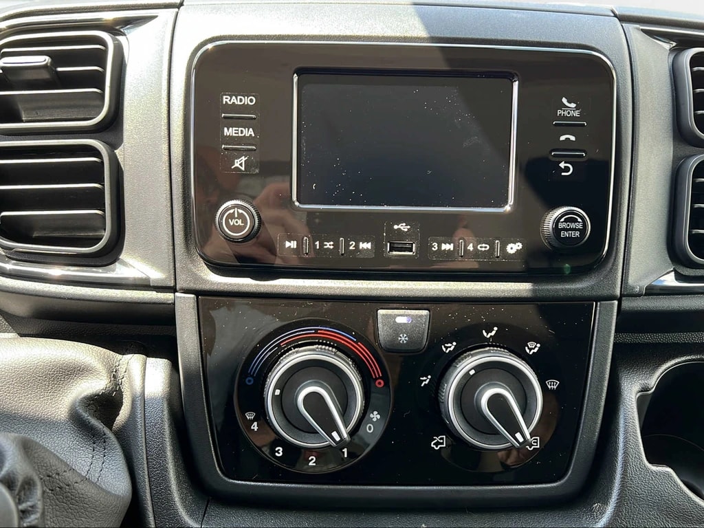FIAT Ducato 35 L2H2 verglast-image-8