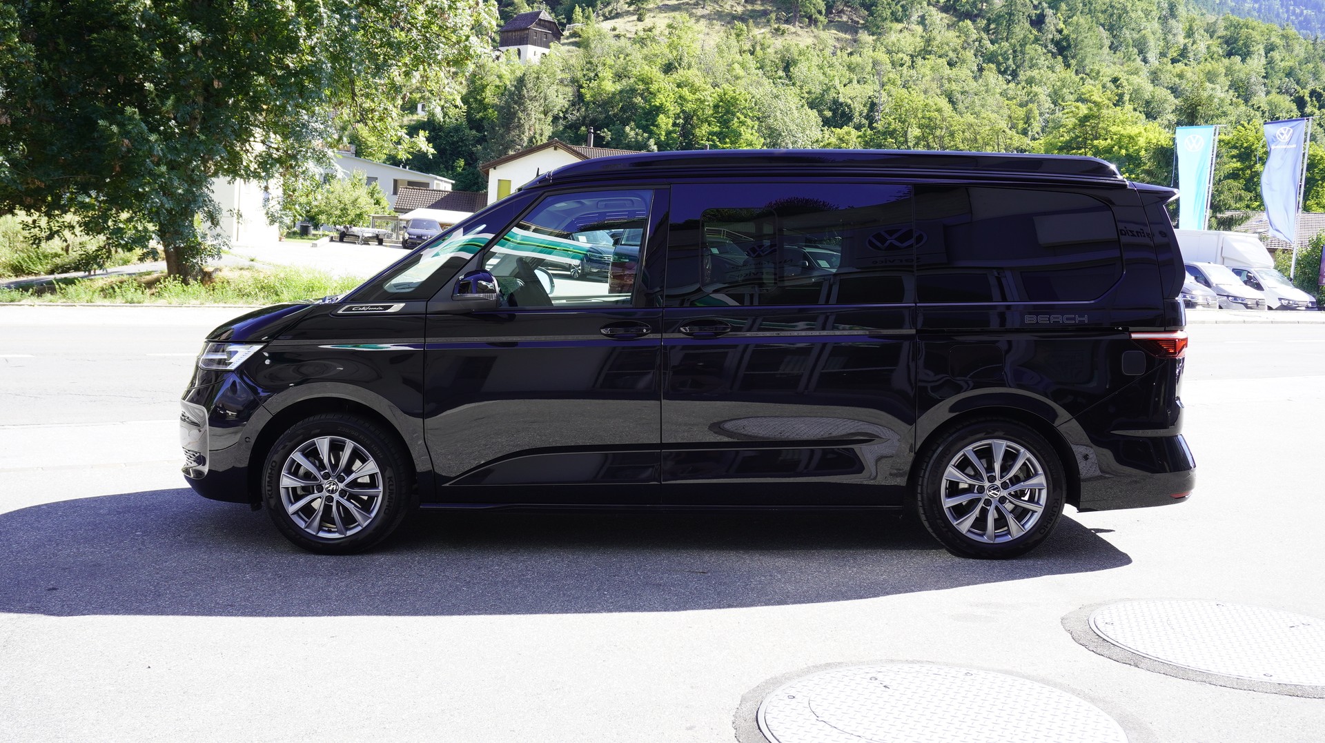 VW California eHybrid Beach Camper 4Motion-image-6