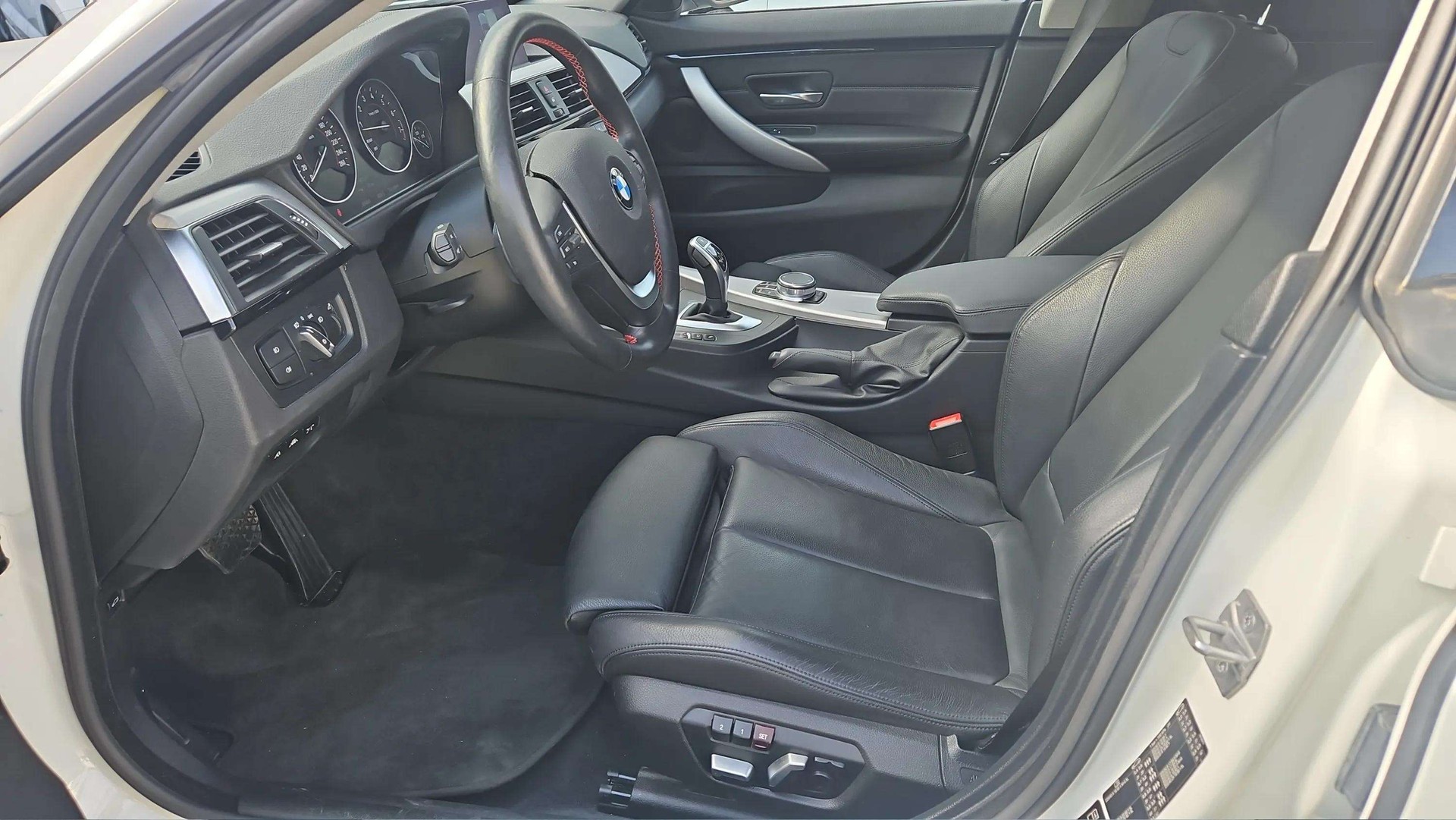 BMW 420i Gran Coupé xDrive Sport Line Steptronic mit Head-Up Display & El. Ledersportsitze-image-10