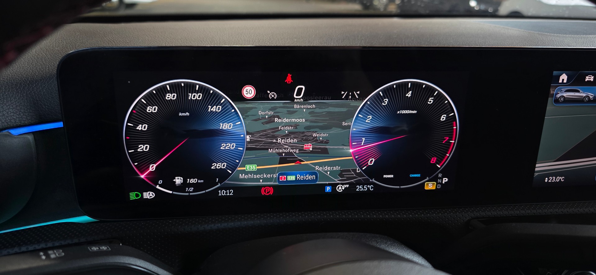 MERCEDES-BENZ A 250 4Matic AMG Line 4Matic 7G-DCT *ACC*LaneAssist*Rückfahrkamera*Ambientebeleuchtung*Navi*El. Sitze*Sitzheizung*-image-13