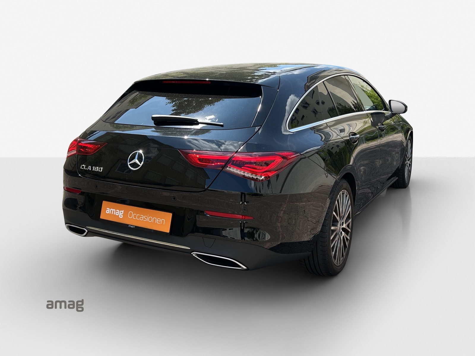 MERCEDES-BENZ CLA Shooting Brake 180 7G-DCT Progressive-image-4