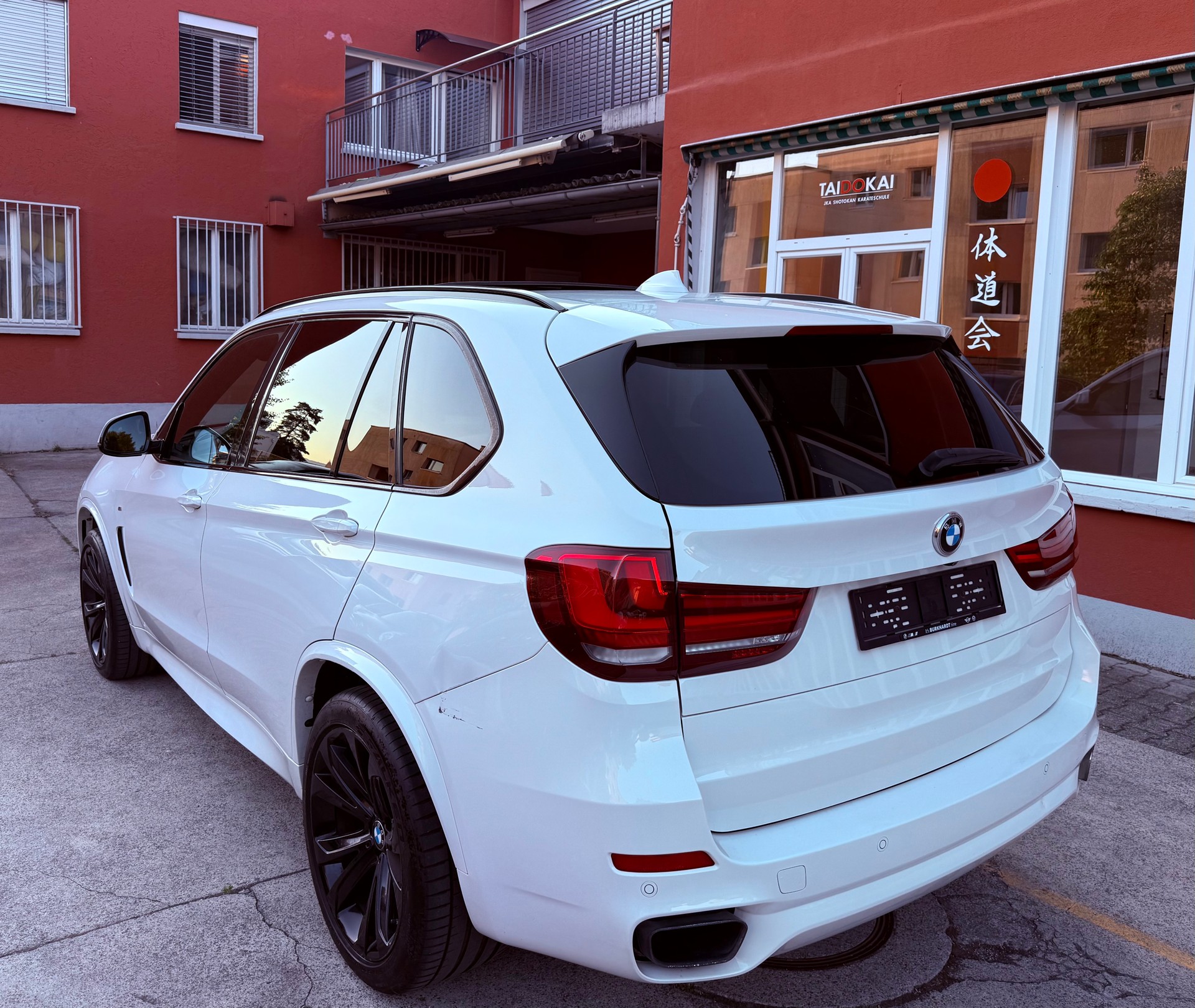 BMW X5 xDrive 30d Steptronic-image-4