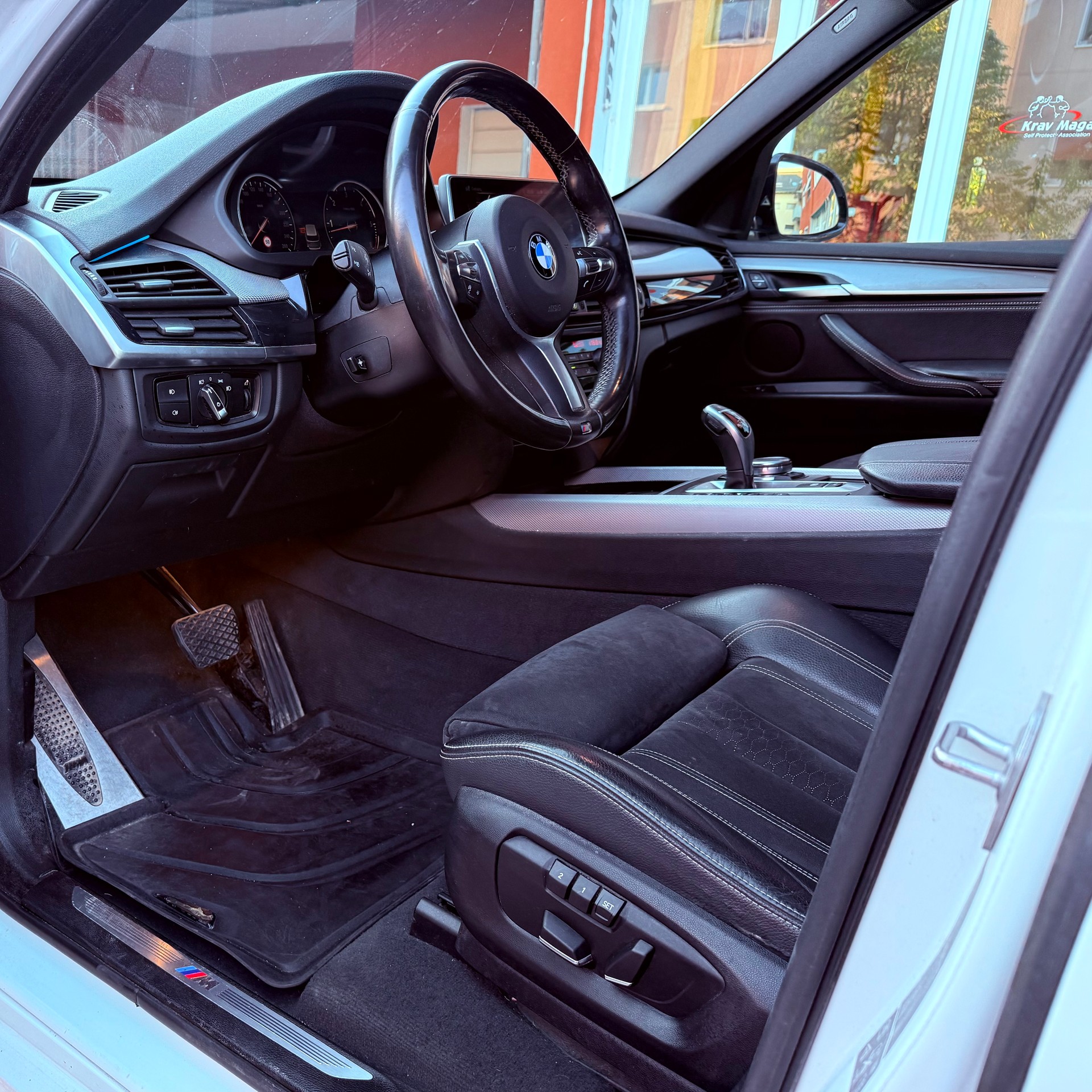 BMW X5 xDrive 30d Steptronic-image-7