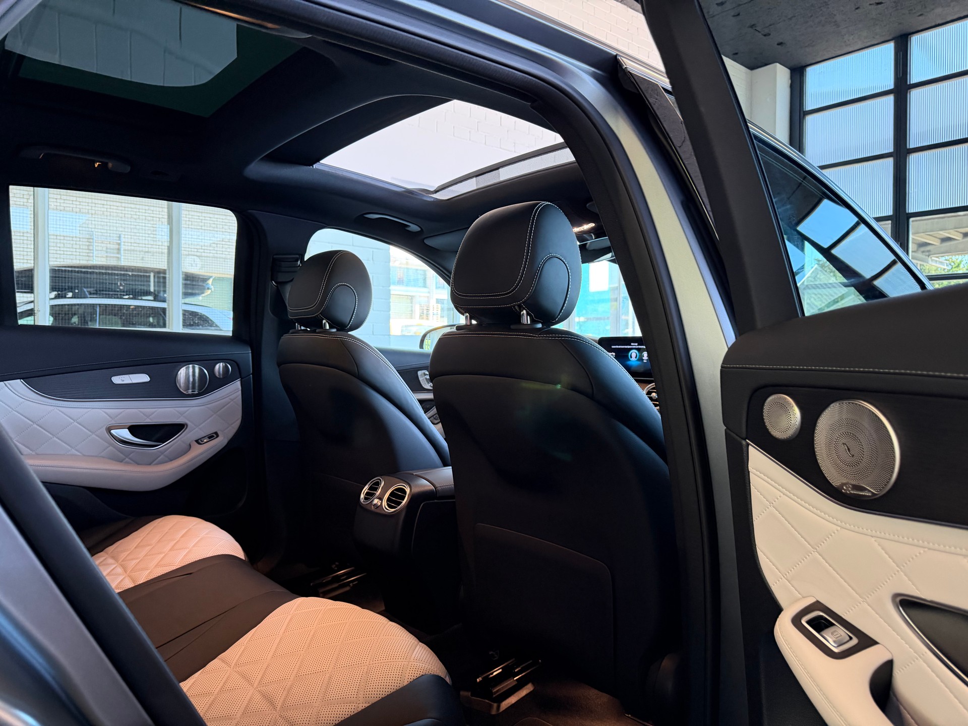 MERCEDES-BENZ GLC 43 AMG 390 PS 4X4 4Matic 9G-Tronic (CH)-image-10