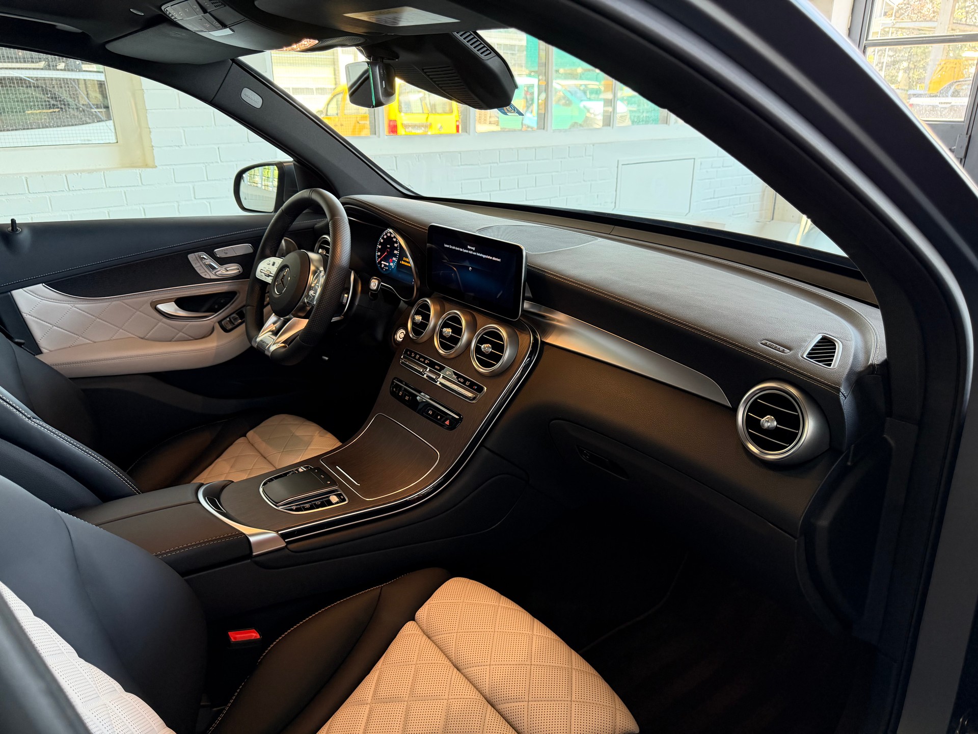 MERCEDES-BENZ GLC 43 AMG 390 PS 4X4 4Matic 9G-Tronic (CH)-image-9