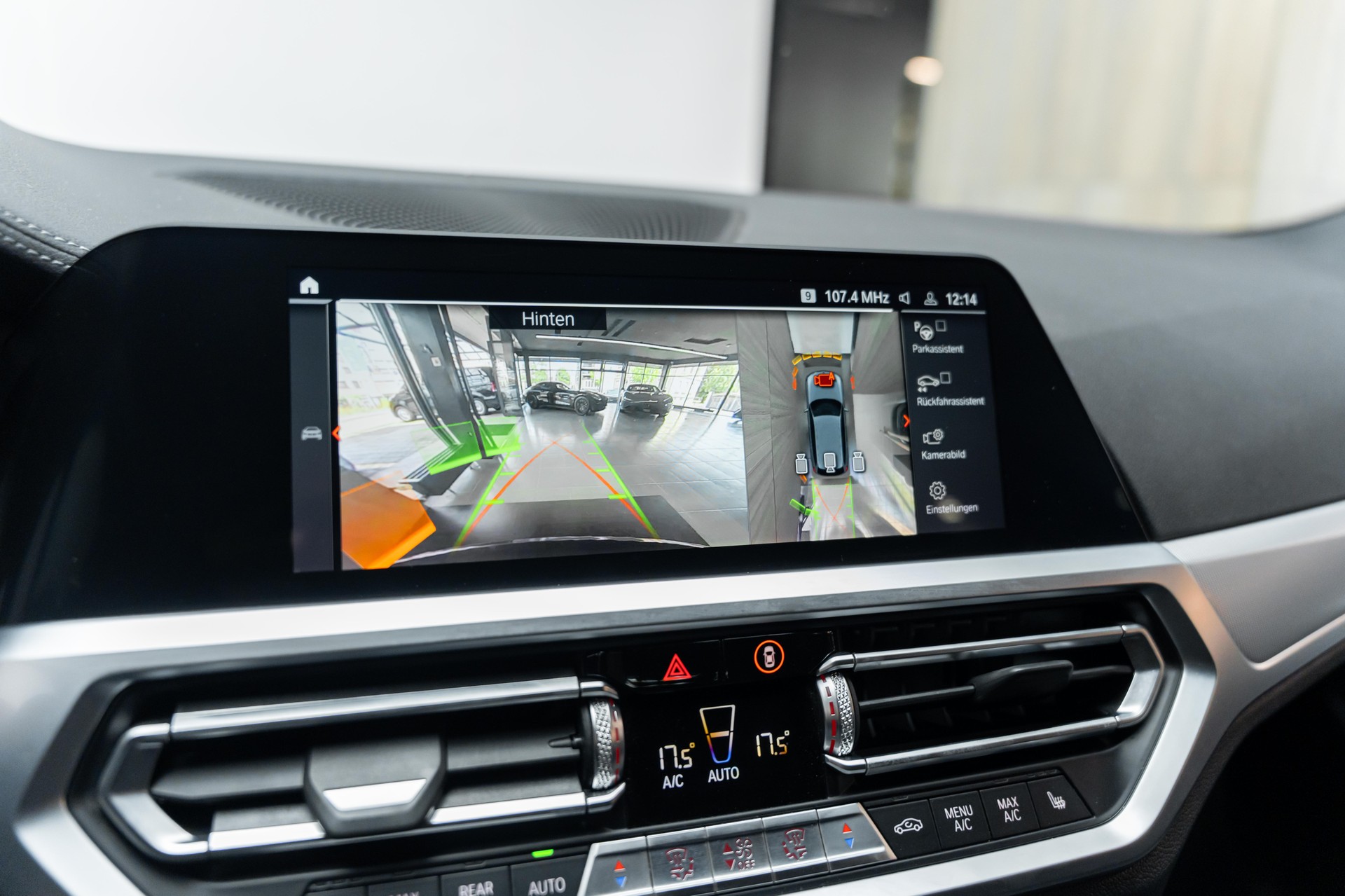 BMW M340i xDriveTouring Steptronic M Sport-image-12